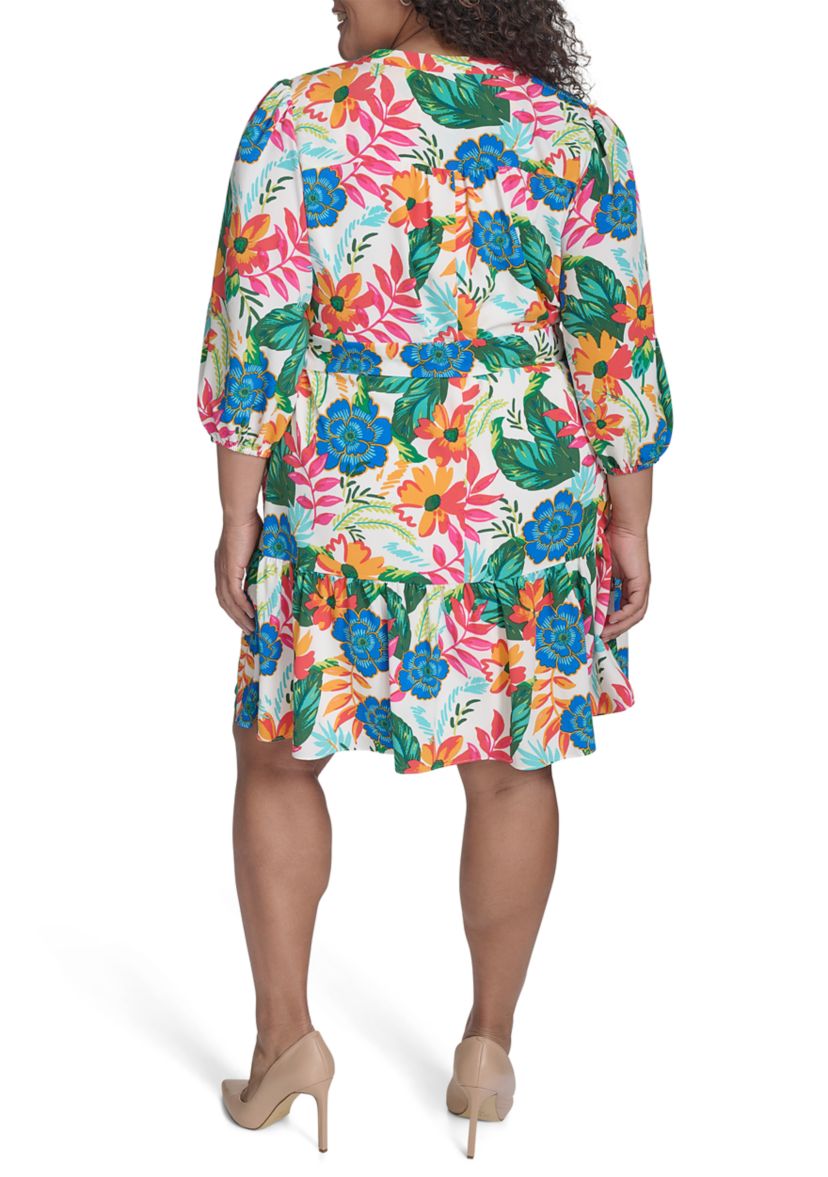 Plus Size 3/4 Sleeve V-Neck Tropical Print Dress