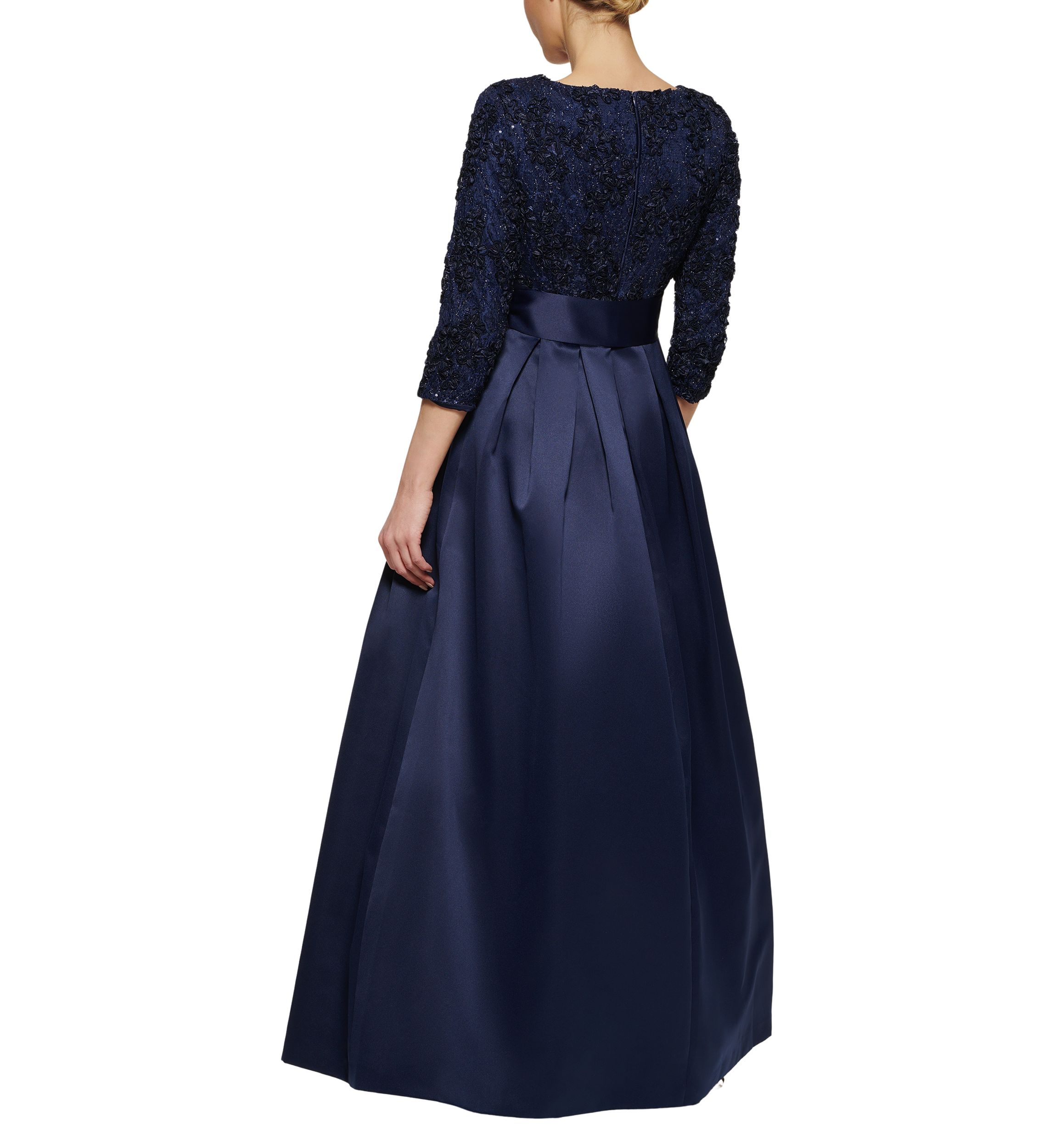 Womens 3/4 Sleeve Solid Tie Gown 