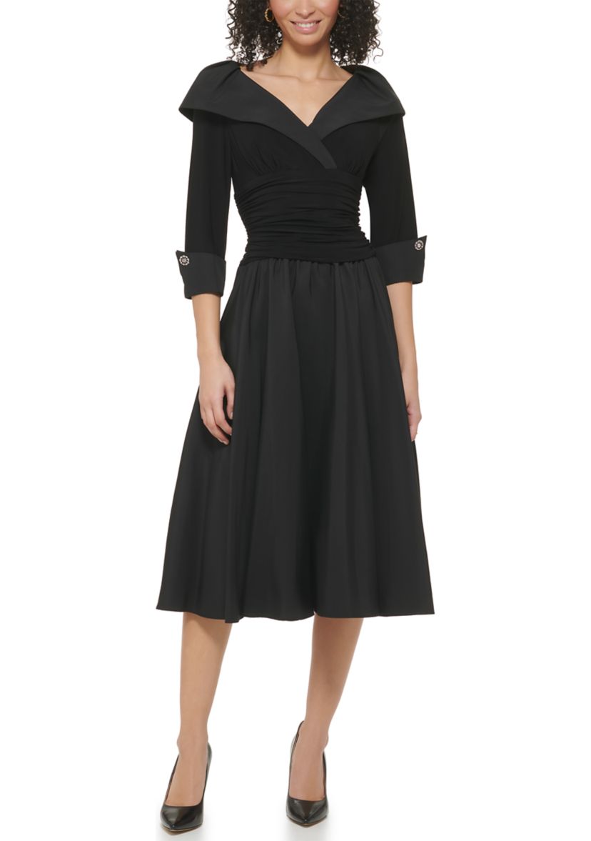 Womens Sleeveless V-Neck Collared Fit and Flare Dress