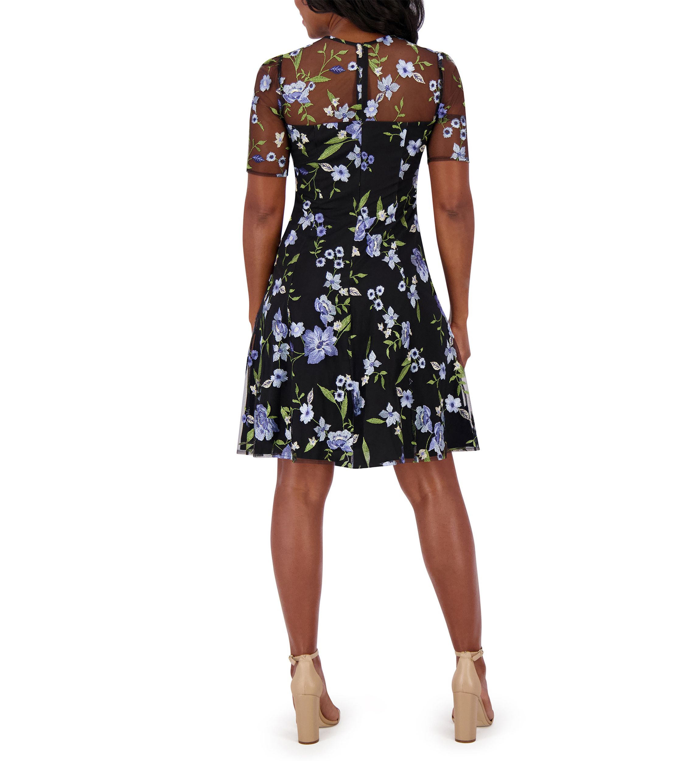 Womens Short Sleeve Crew Neck Floral Print Dress