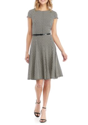 jessica howard short sleeve print belted dres
