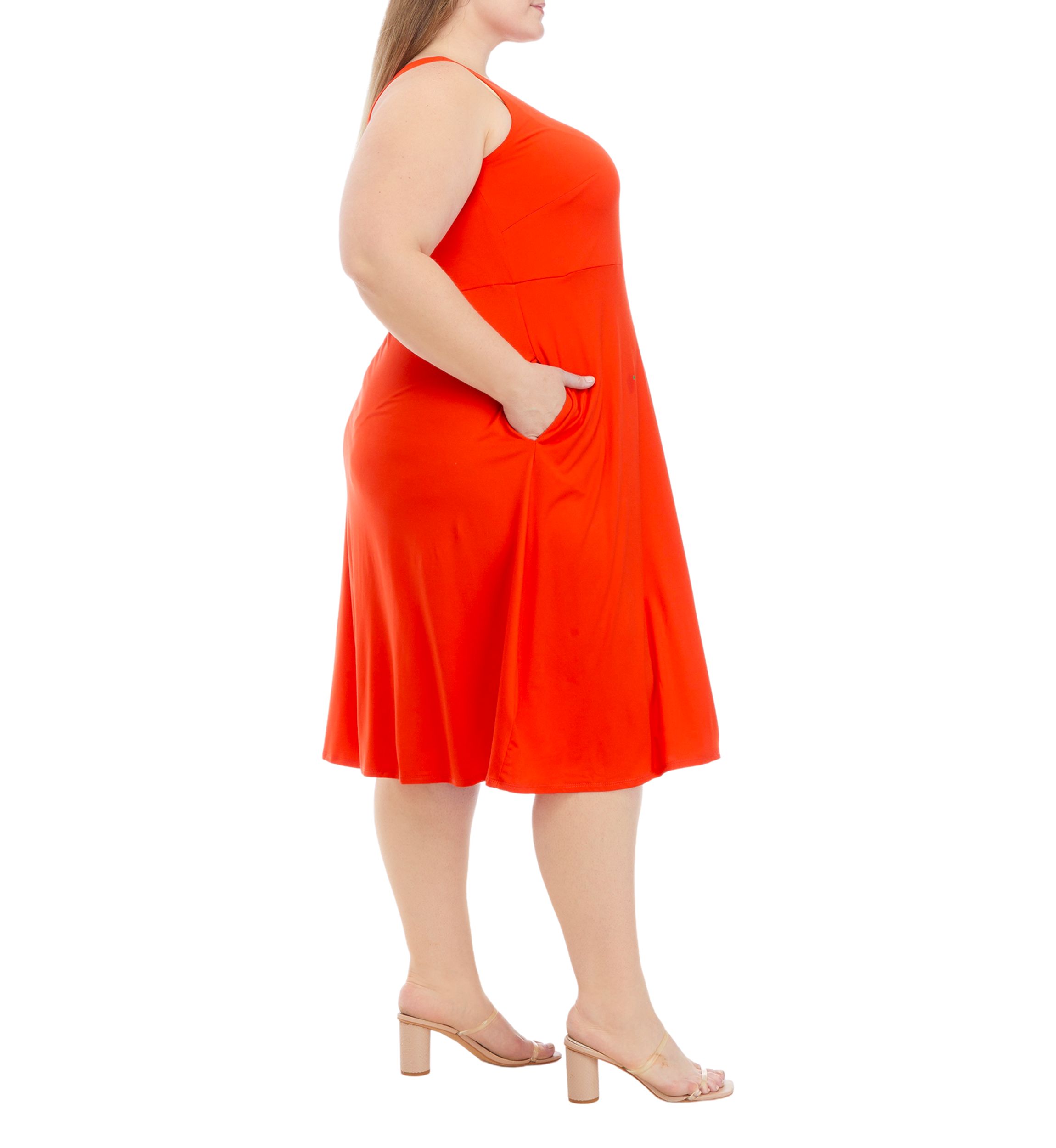 Plus Size Sleeveless Knit Dress