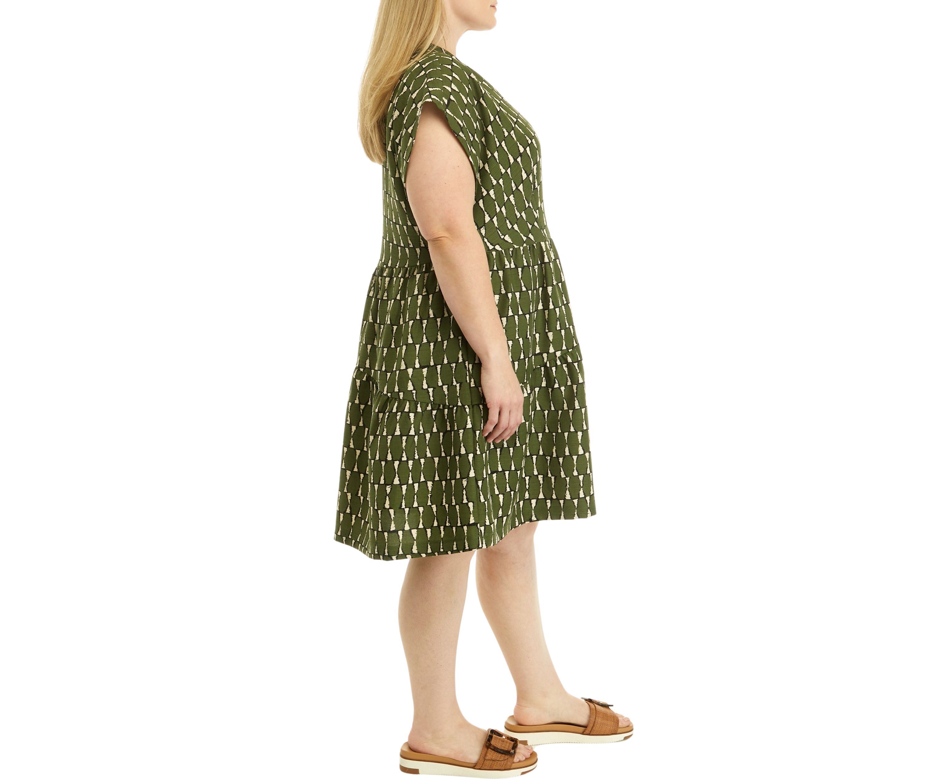 Plus Size Short Sleeve V-Neck Abstract Print Dress