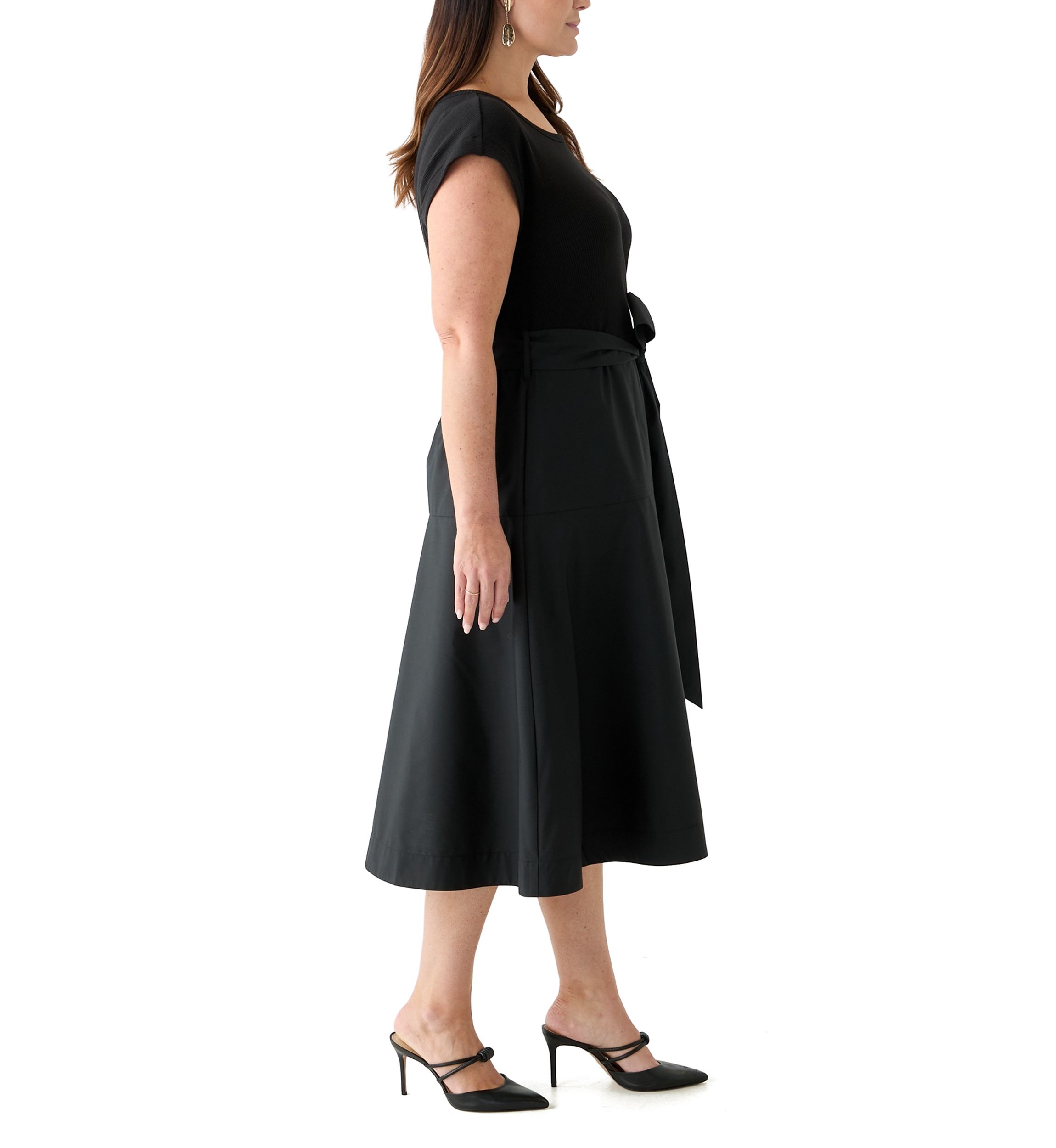 Plus Size Short Sleeve Belted Dress