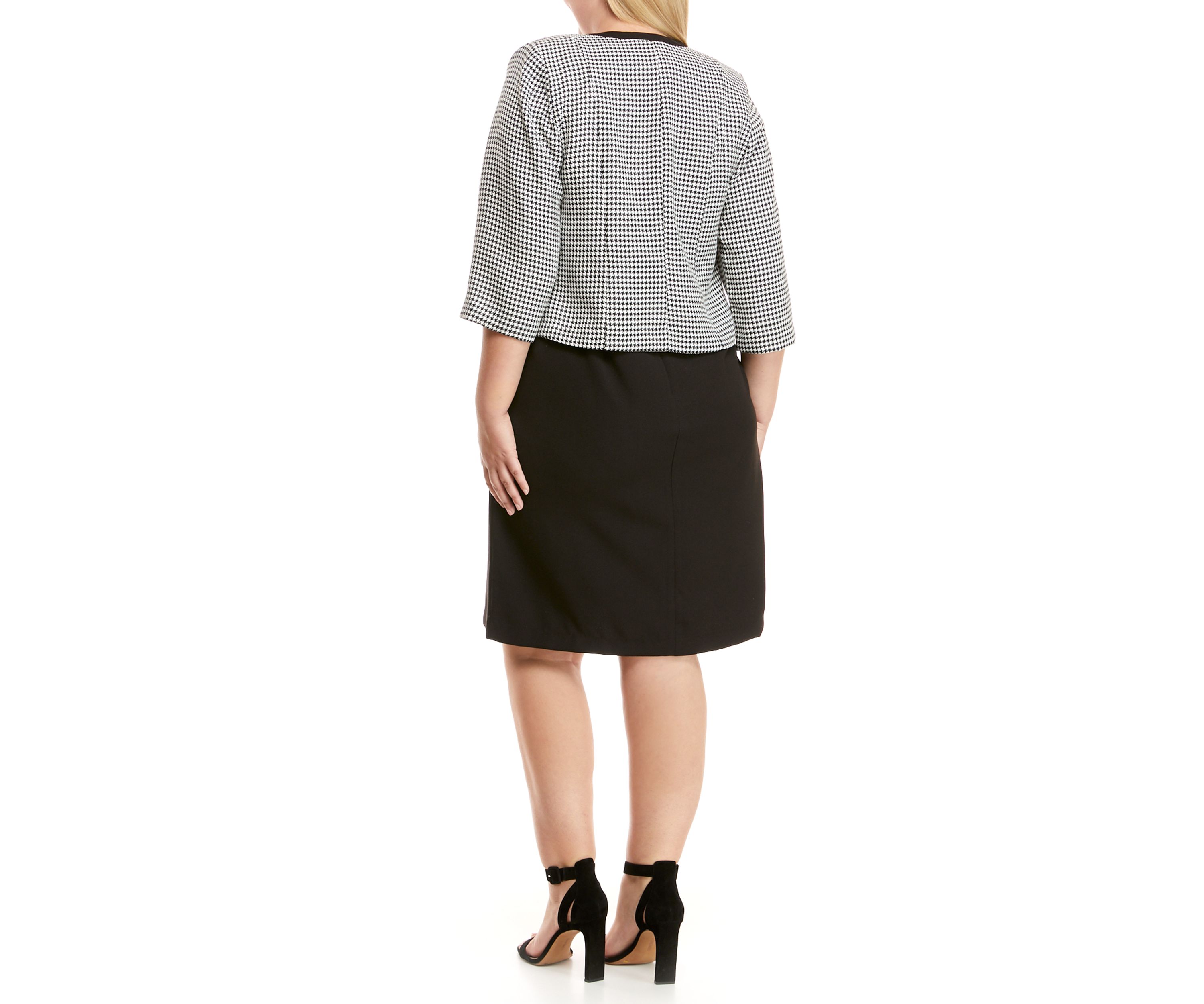 Plus Size Tipped Colorblock Sheath Dress