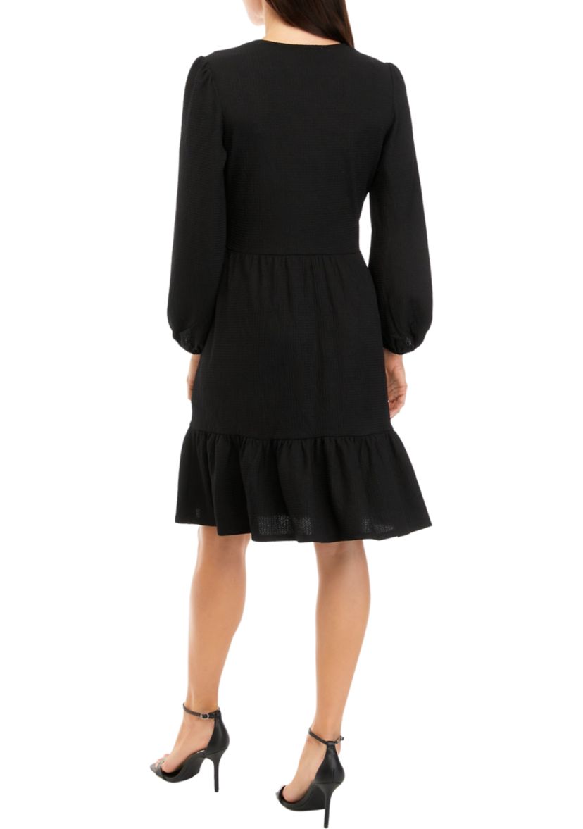 Womens Long Sleeve V-Neck Solid Crepe Dress
