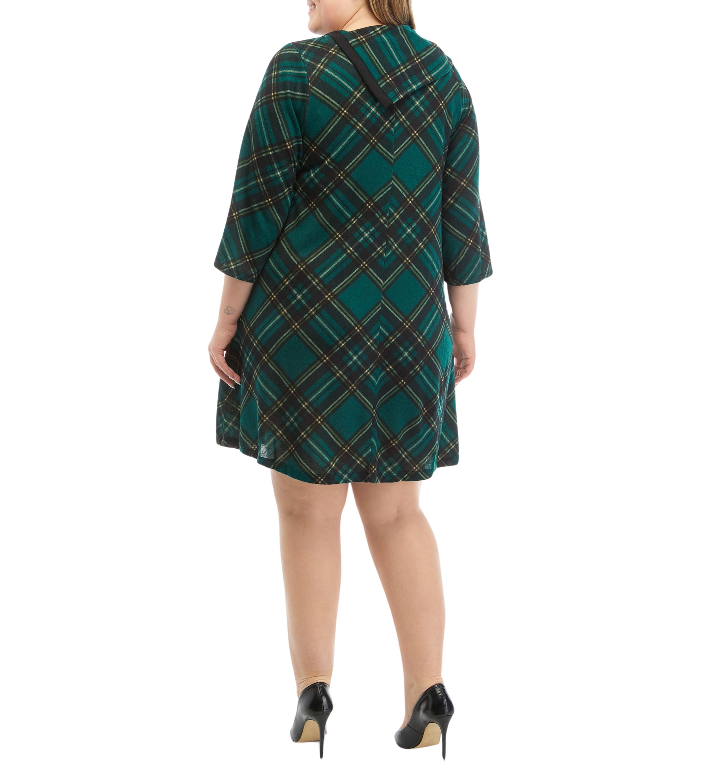 Plus Size Envelope Neck Plaid Cozy Fit and Flare Dress