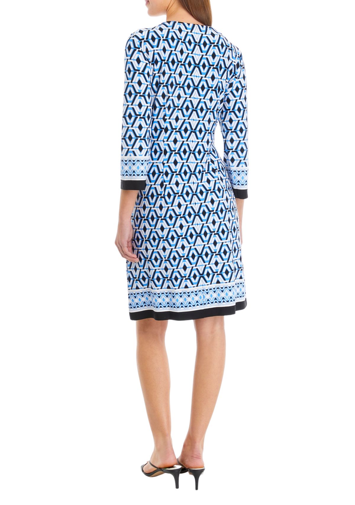 Womens 3/4 Sleeve Geometric Print Shift Dress