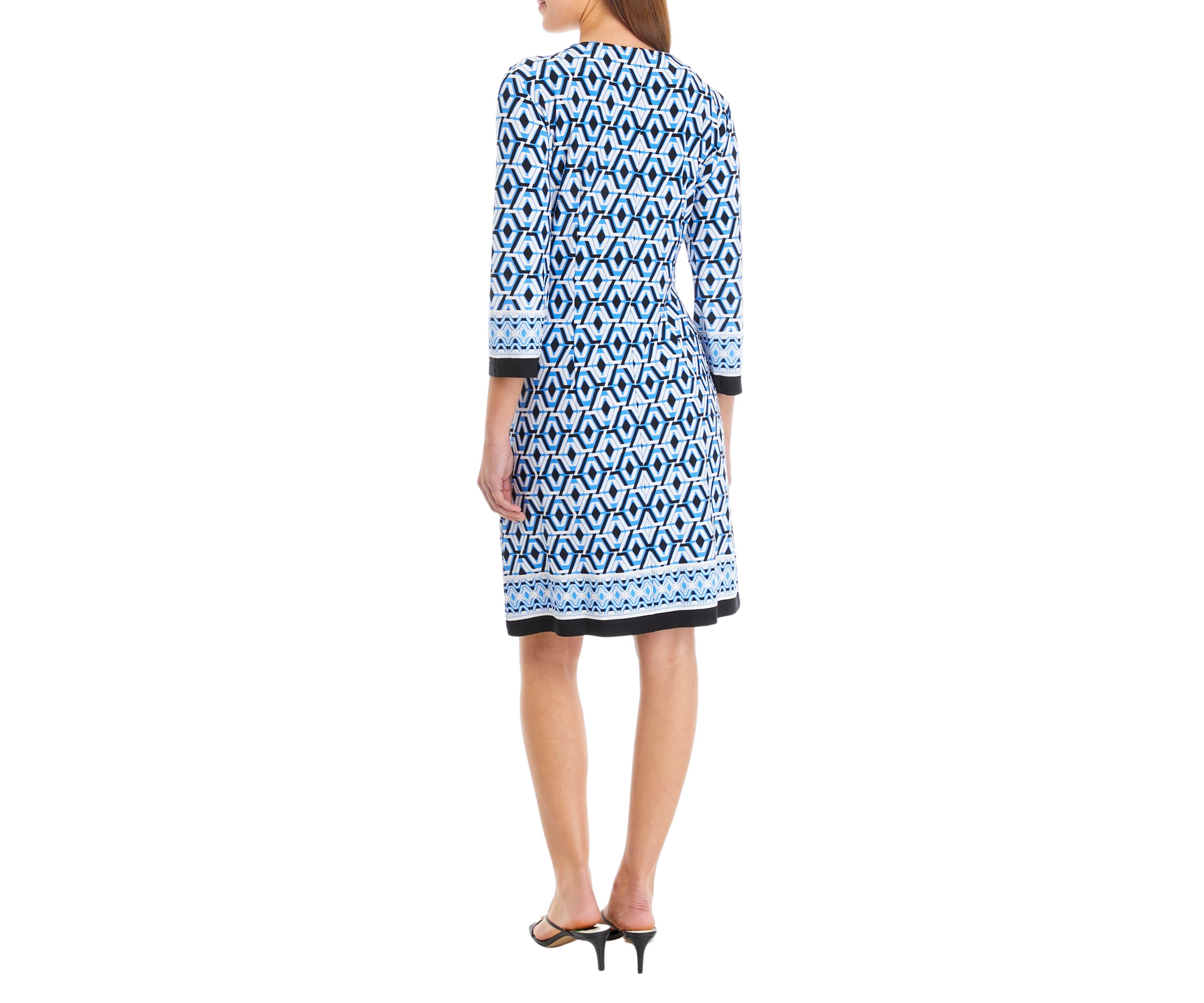 Womens 3/4 Sleeve Geometric Print Shift Dress