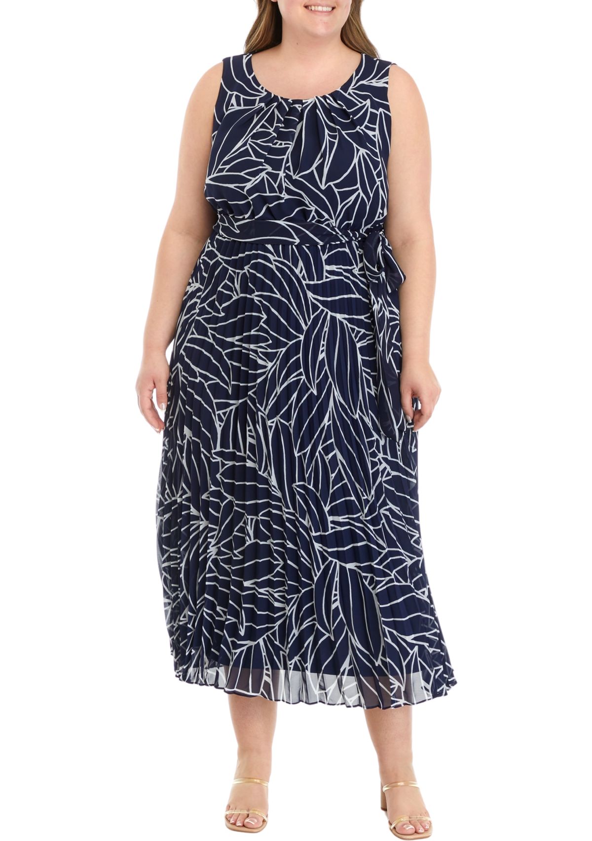 Plus Size Pleated Floral Print Midi Dress