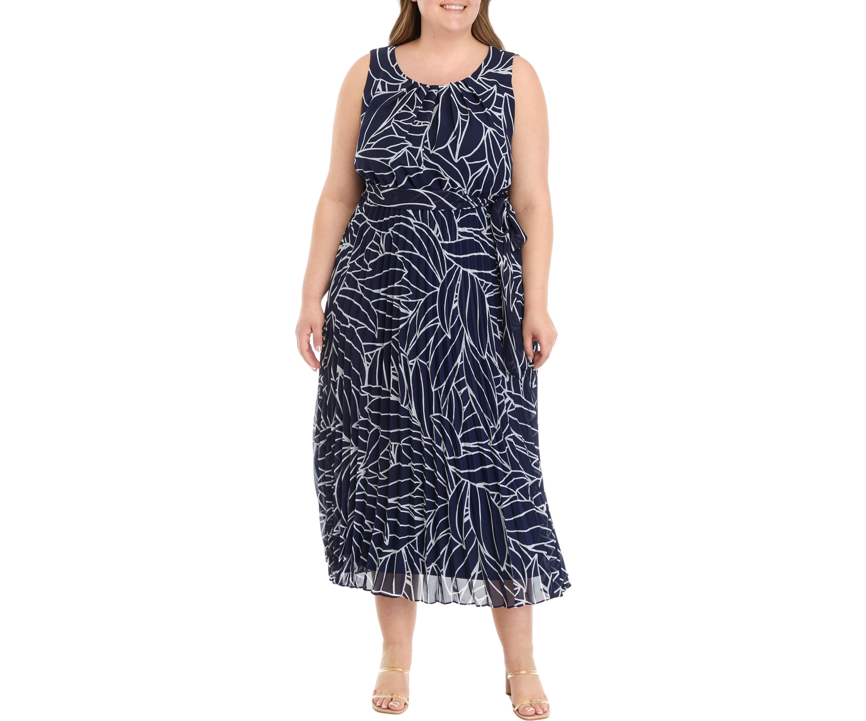 Plus Size Pleated Floral Print Midi Dress