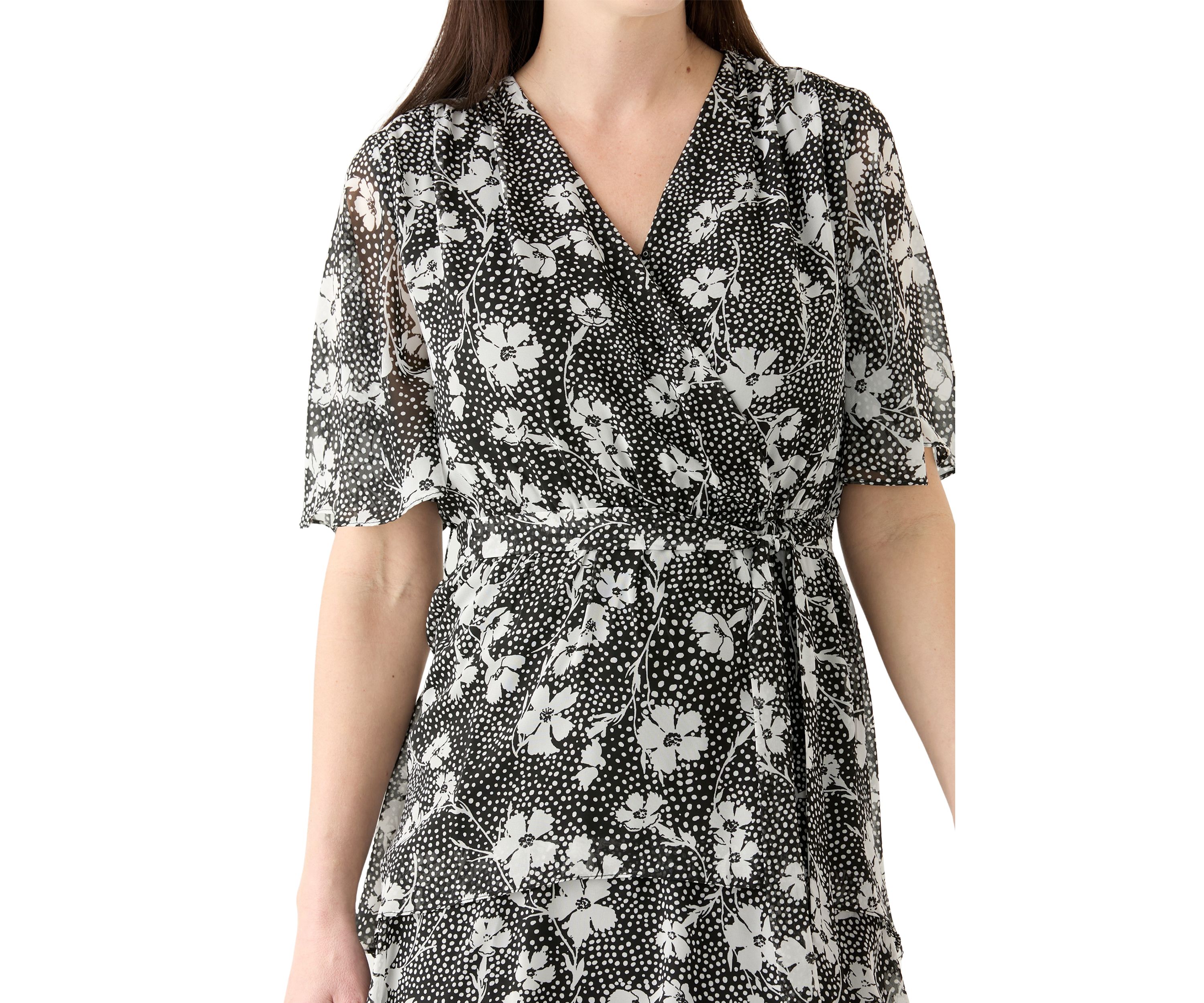 Womens Flutter Sleeve Ditsy Floral Chiffon Fit and Flare Dress