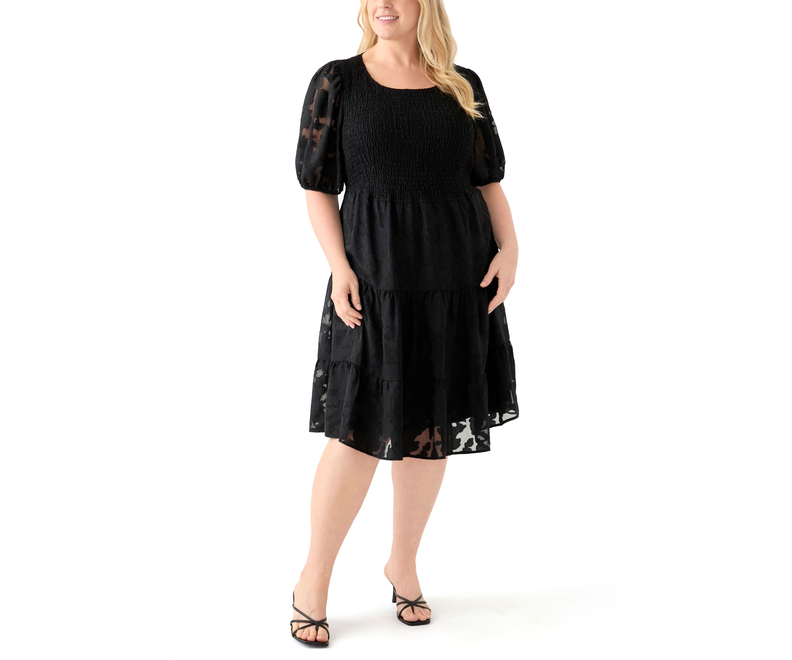 Plus Size Short Sleeve Scoop Neck Jacquard Dress