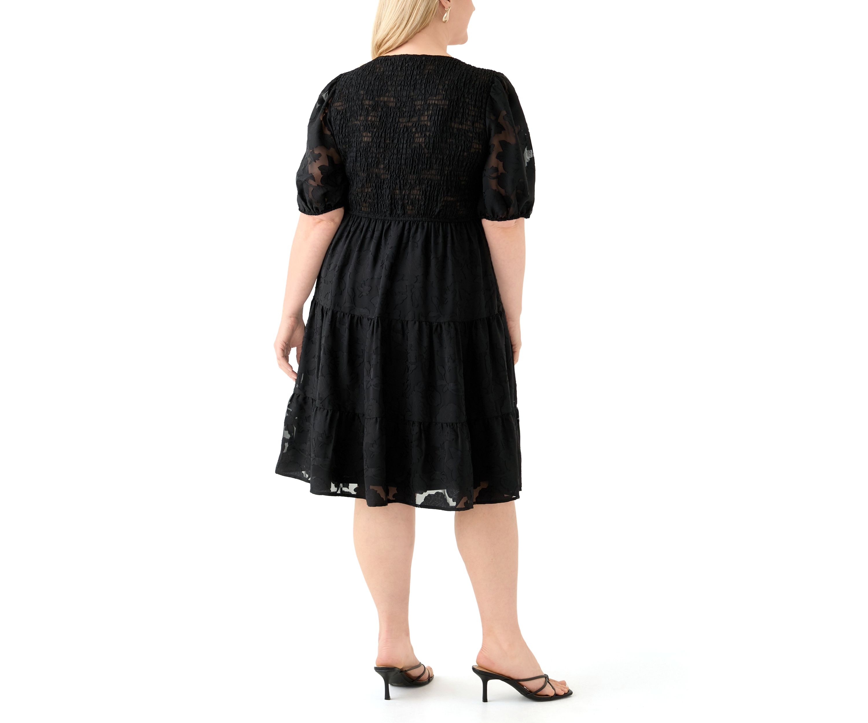 Plus Size Short Sleeve Scoop Neck Jacquard Dress