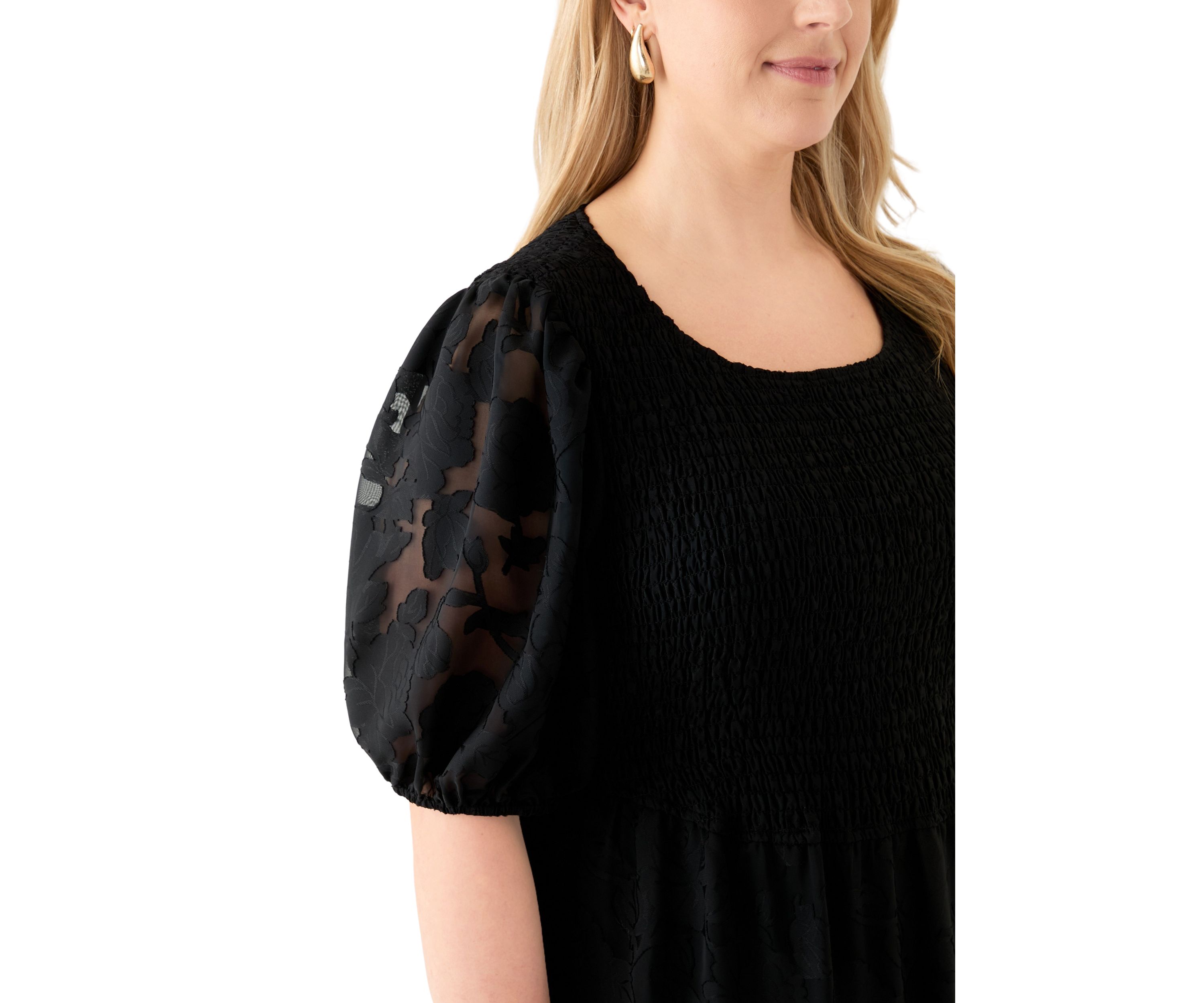 Plus Size Short Sleeve Scoop Neck Jacquard Dress