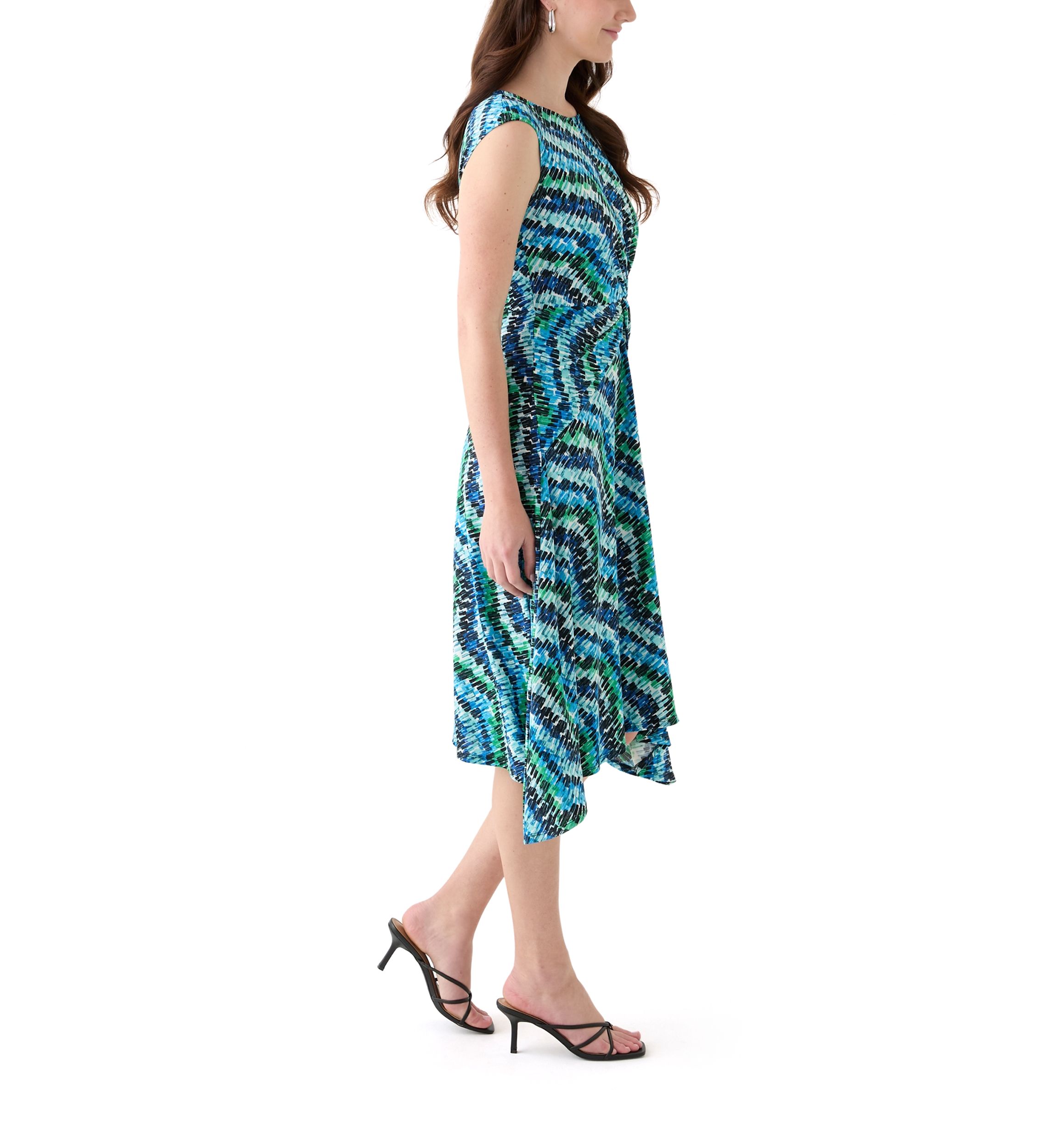 Womens Short Sleeve Crew Neck Abstract Print Dress