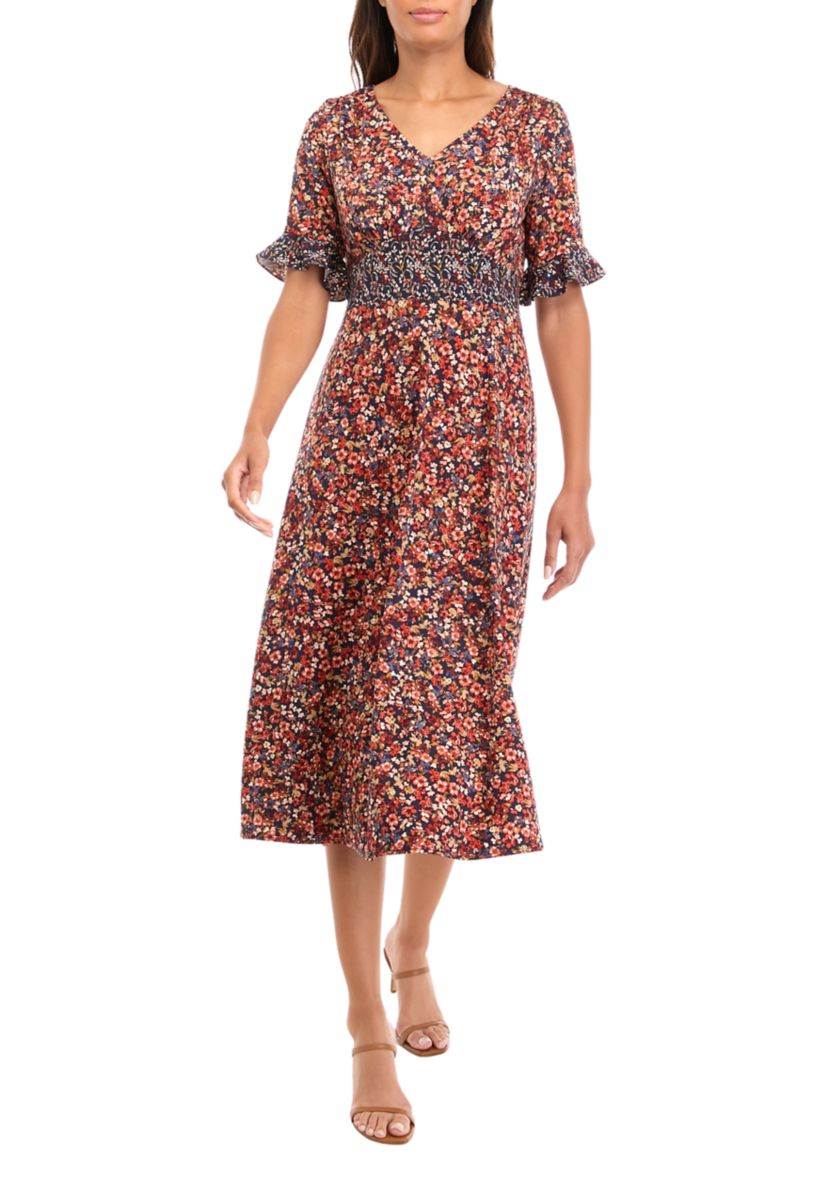 Womens Short Sleeve Flare V-Neck Ditsy Print Fit and Flare Dress