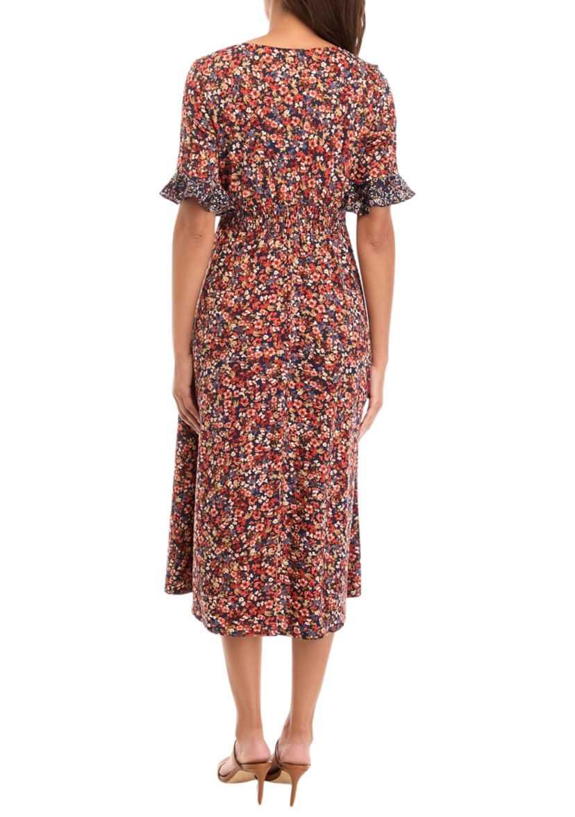Womens Short Sleeve Flare V-Neck Ditsy Print Fit and Flare Dress