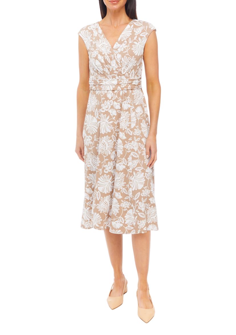 Womens Sleeveless V-Neck Floral Print Fit and Flare Dress