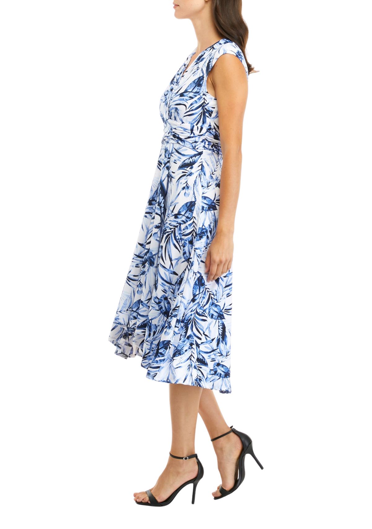 Womens Sleeveless V-Neck Dress with Gathered Waist