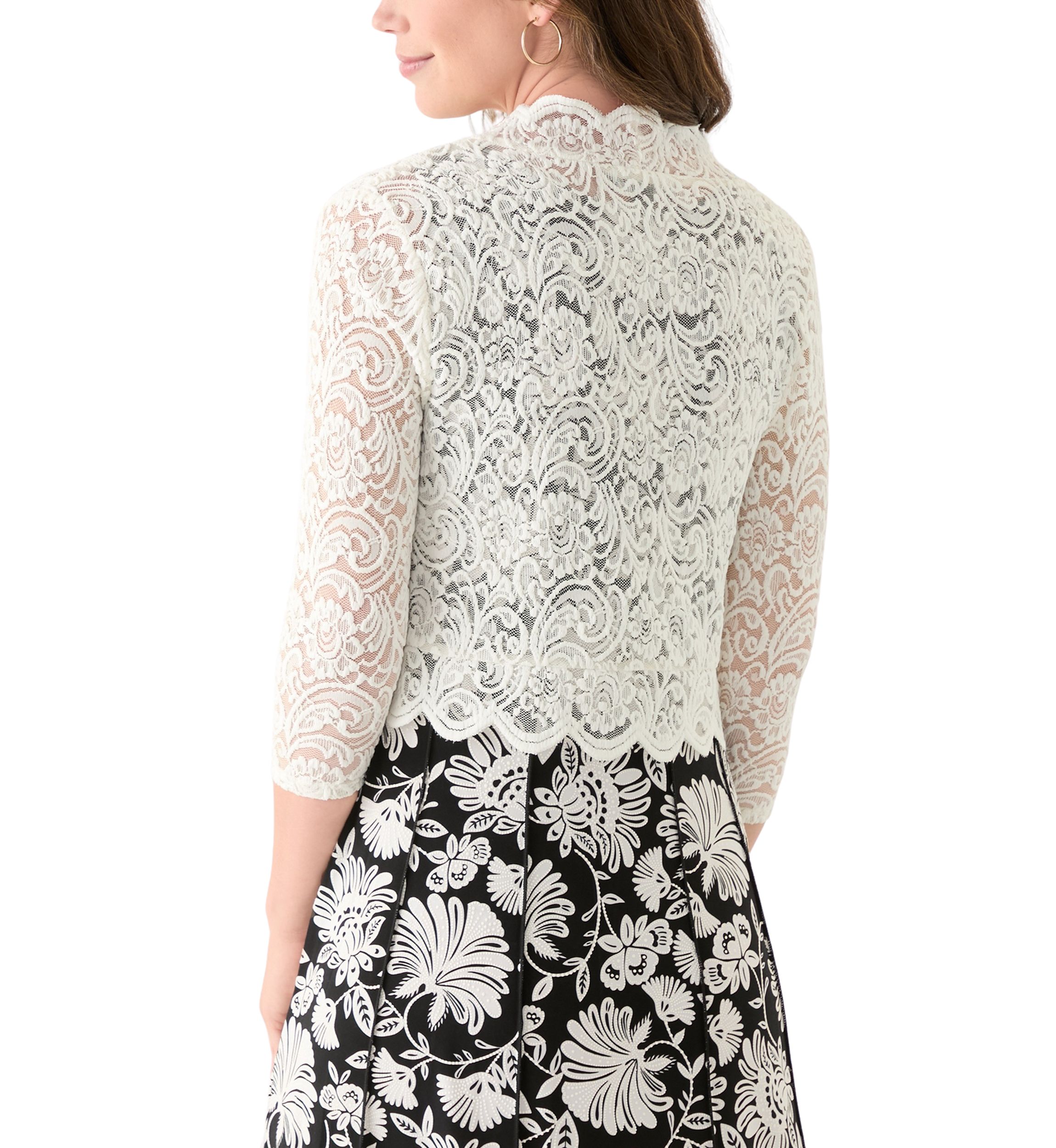 Womens 3/4 Sleeve Scalloped Edge Cardigan