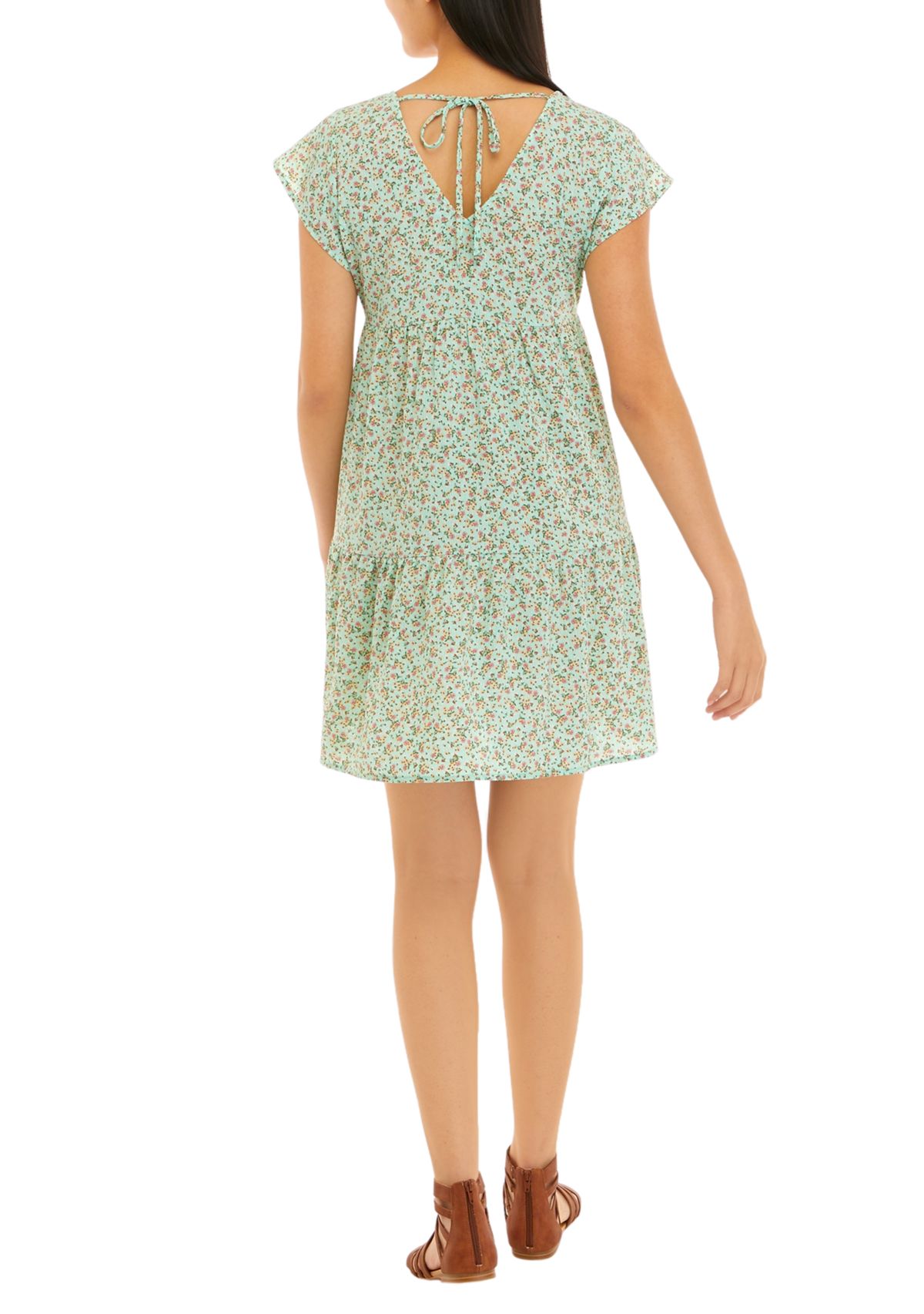 Juniors Short Sleeve V-Neck Tiered Dress