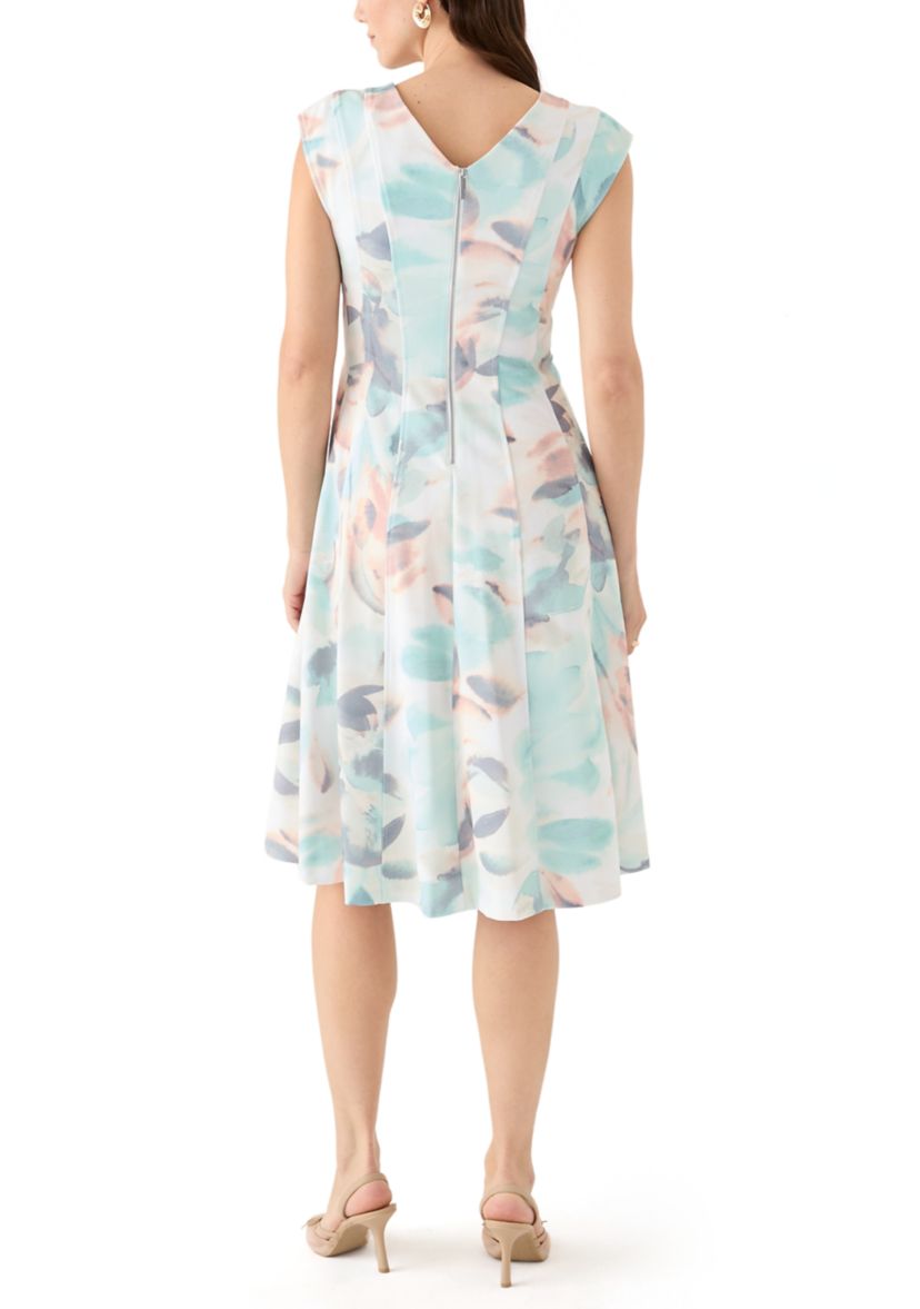 Womens Cap Sleeve V-Neck Floral Dress