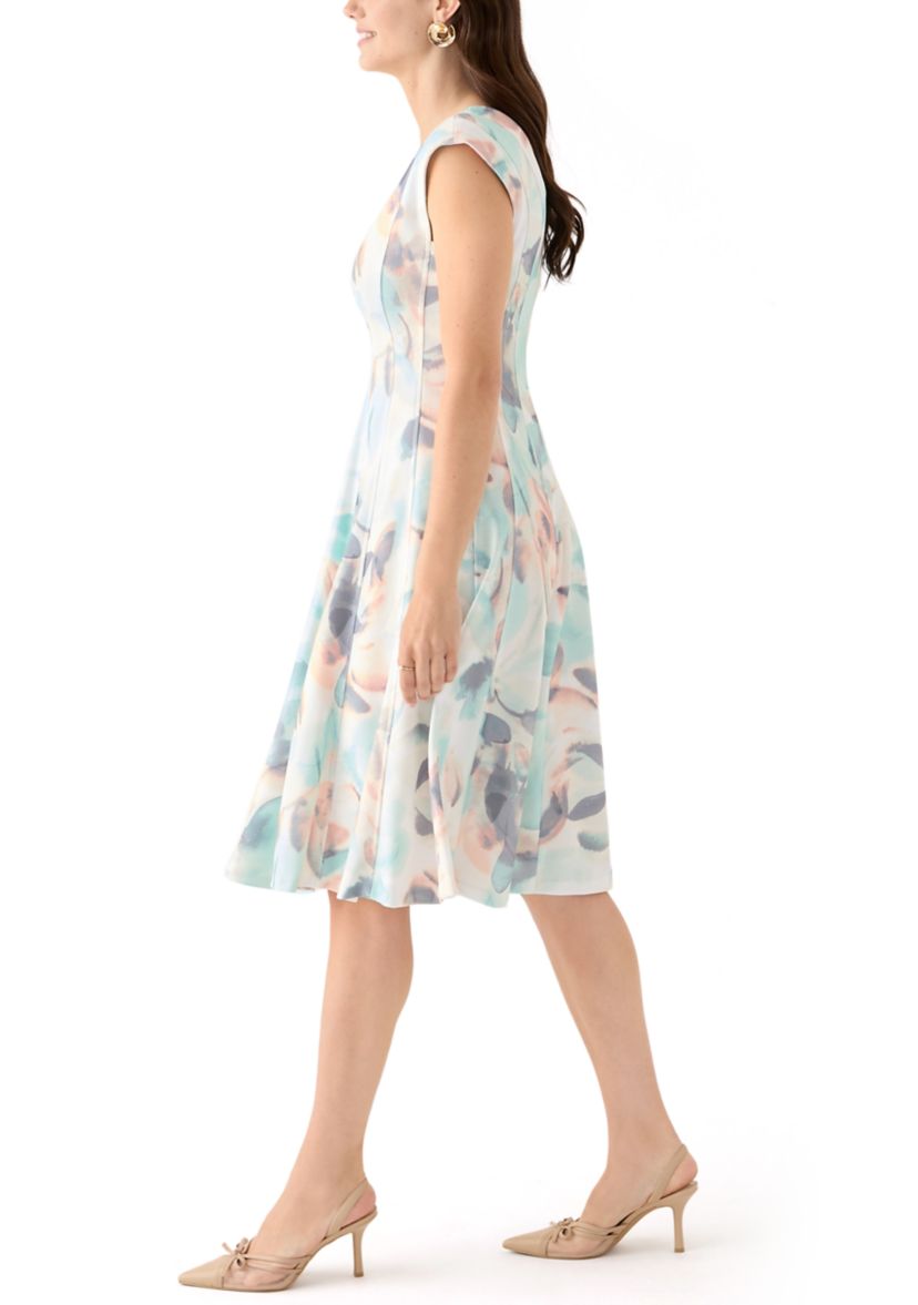 Womens Cap Sleeve V-Neck Floral Dress