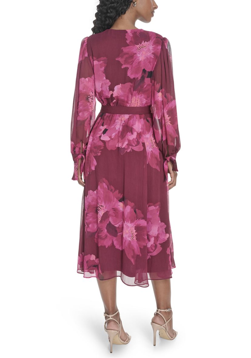 Womens Long Sleeve V-Neck Floral Print Fit and Flare Dress