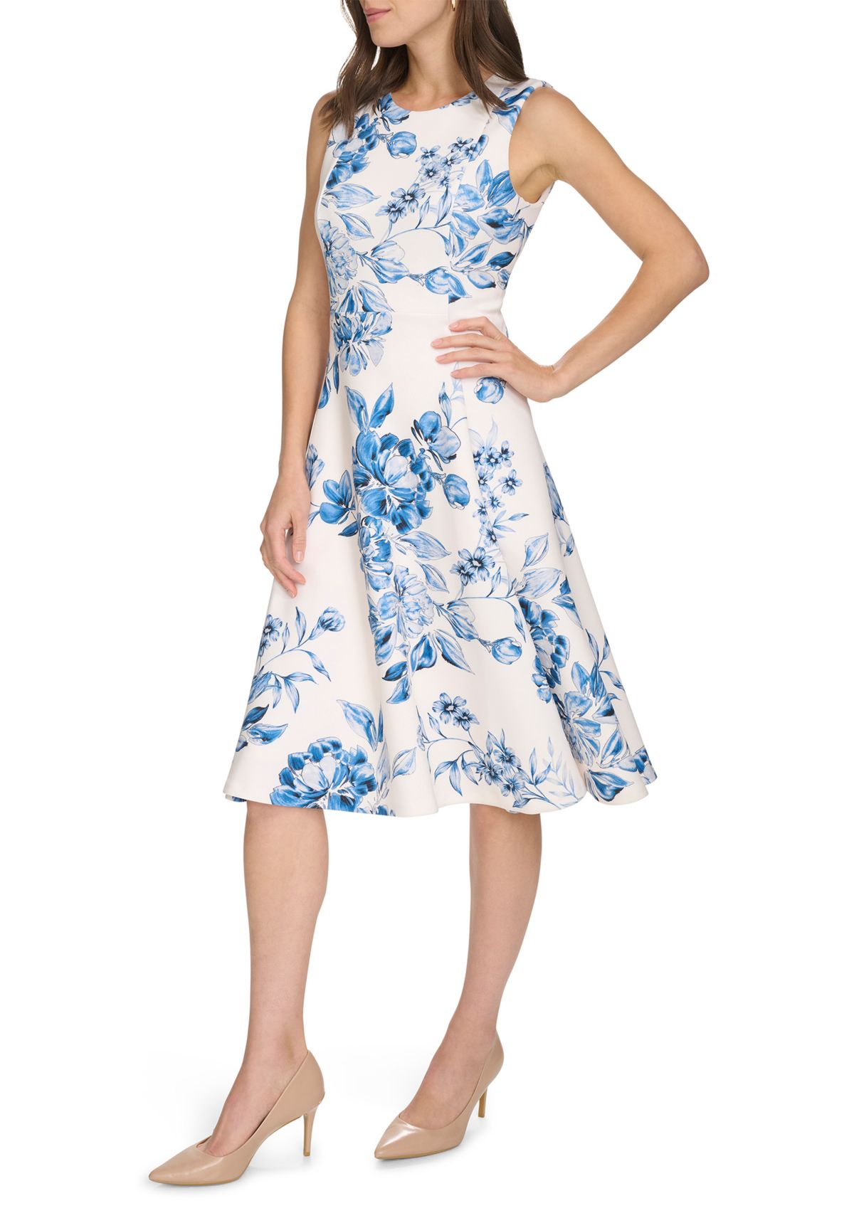 Womens Sleeveless Crew Neck Floral Print Fit and Flare Dress