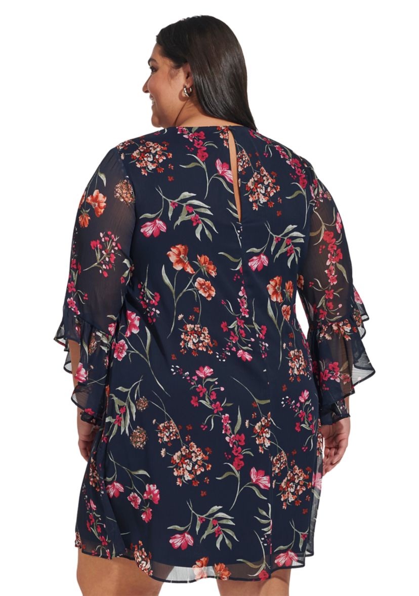 Plus Size Bell Sleeve V-neck Floral A-Line Dress
