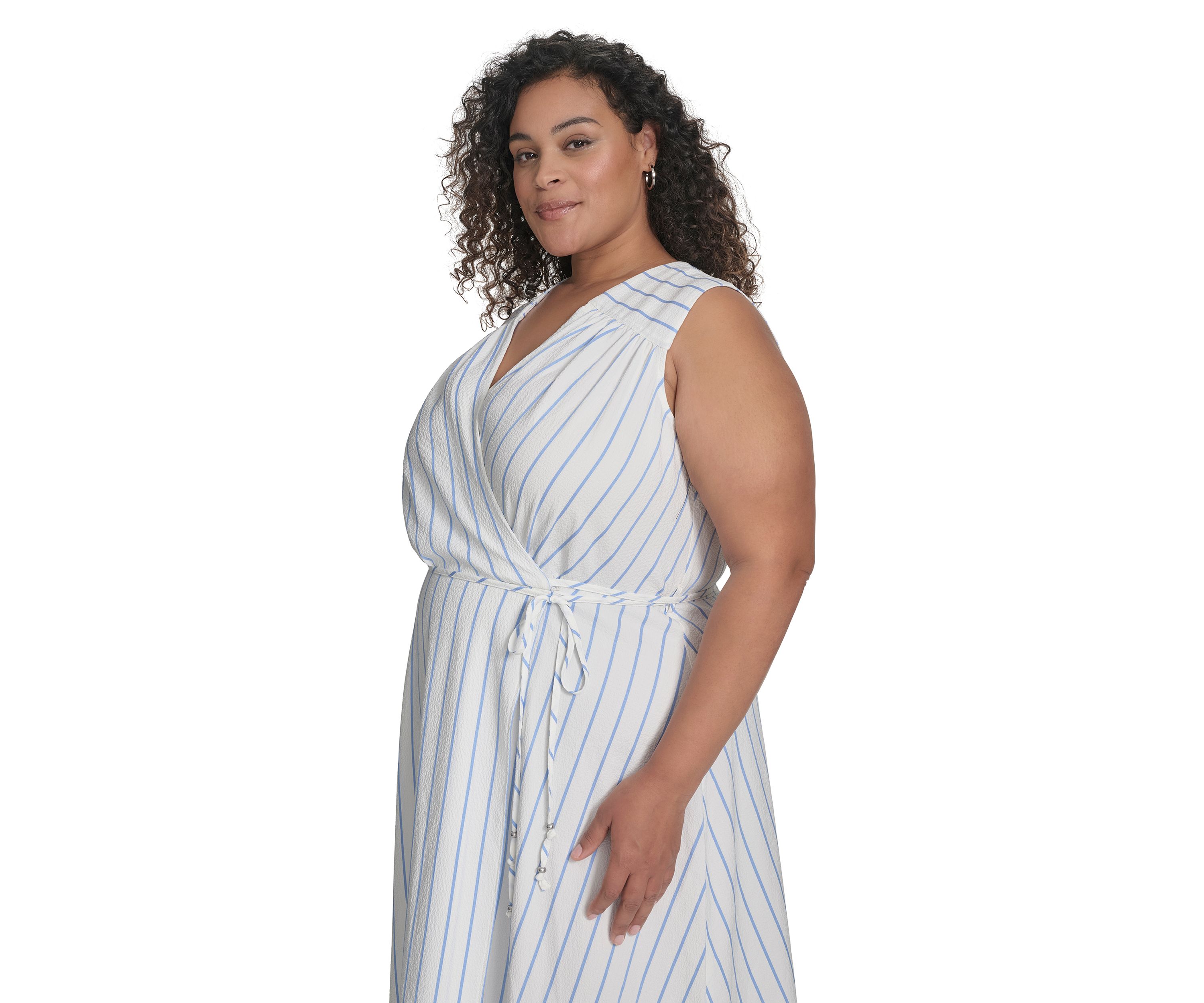 Plus Size Sleeveless V-Neck Printed Fit and Flare Dress