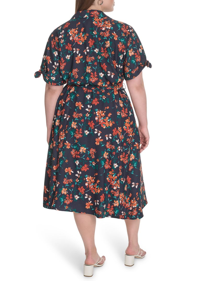Plus Size Floral Printed Fit and Flare Crepe Dress