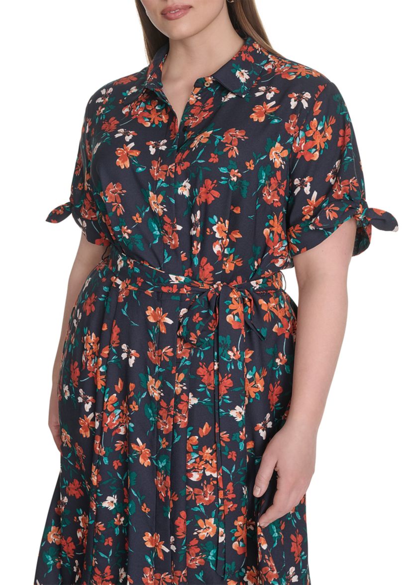 Plus Size Floral Printed Fit and Flare Crepe Dress