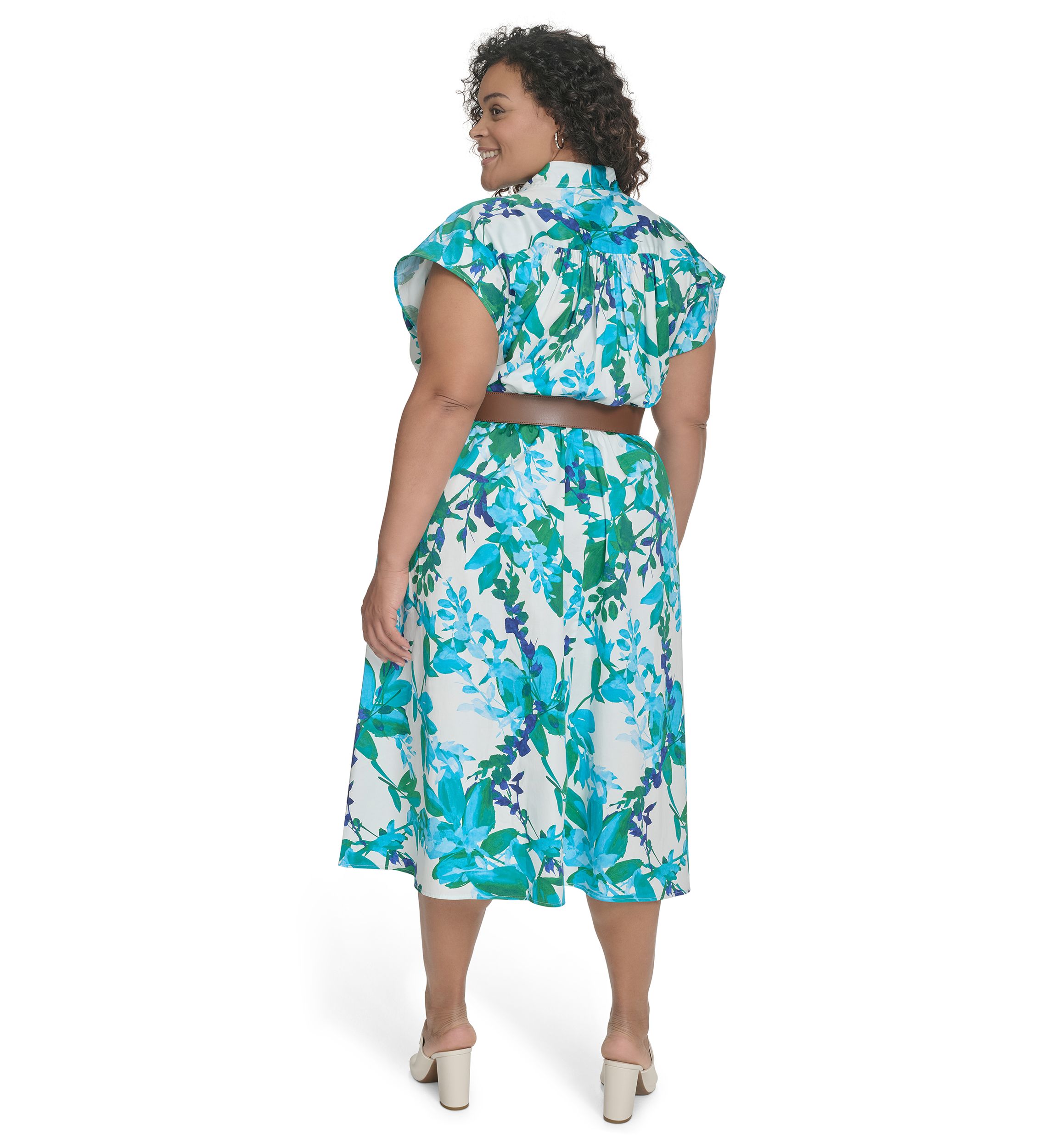 Plus Size Short Sleeve V-Neck Floral Print Belted Fit and Flare Dress