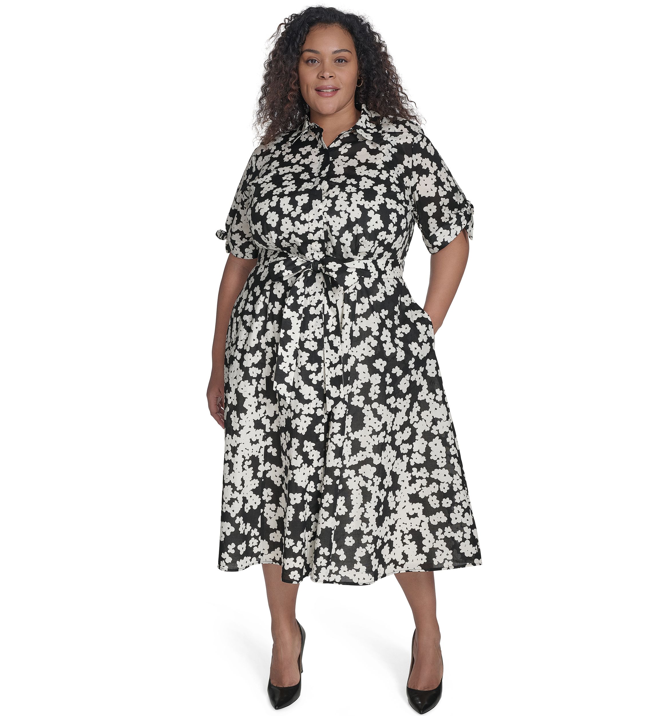Plus Size Short Sleeve V-Neck Floral Print Fit and Flare Dress