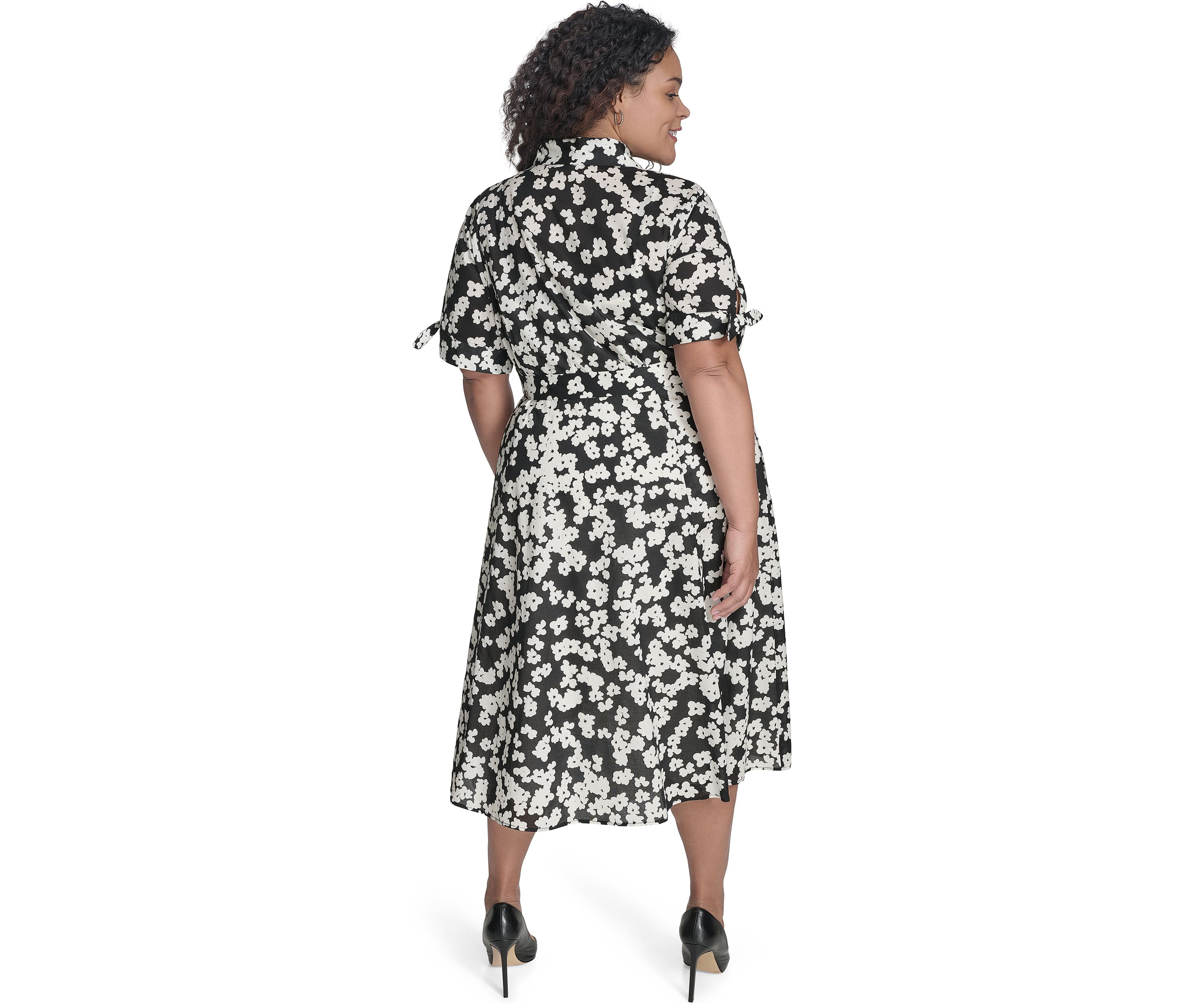 Plus Size Short Sleeve V-Neck Floral Print Fit and Flare Dress
