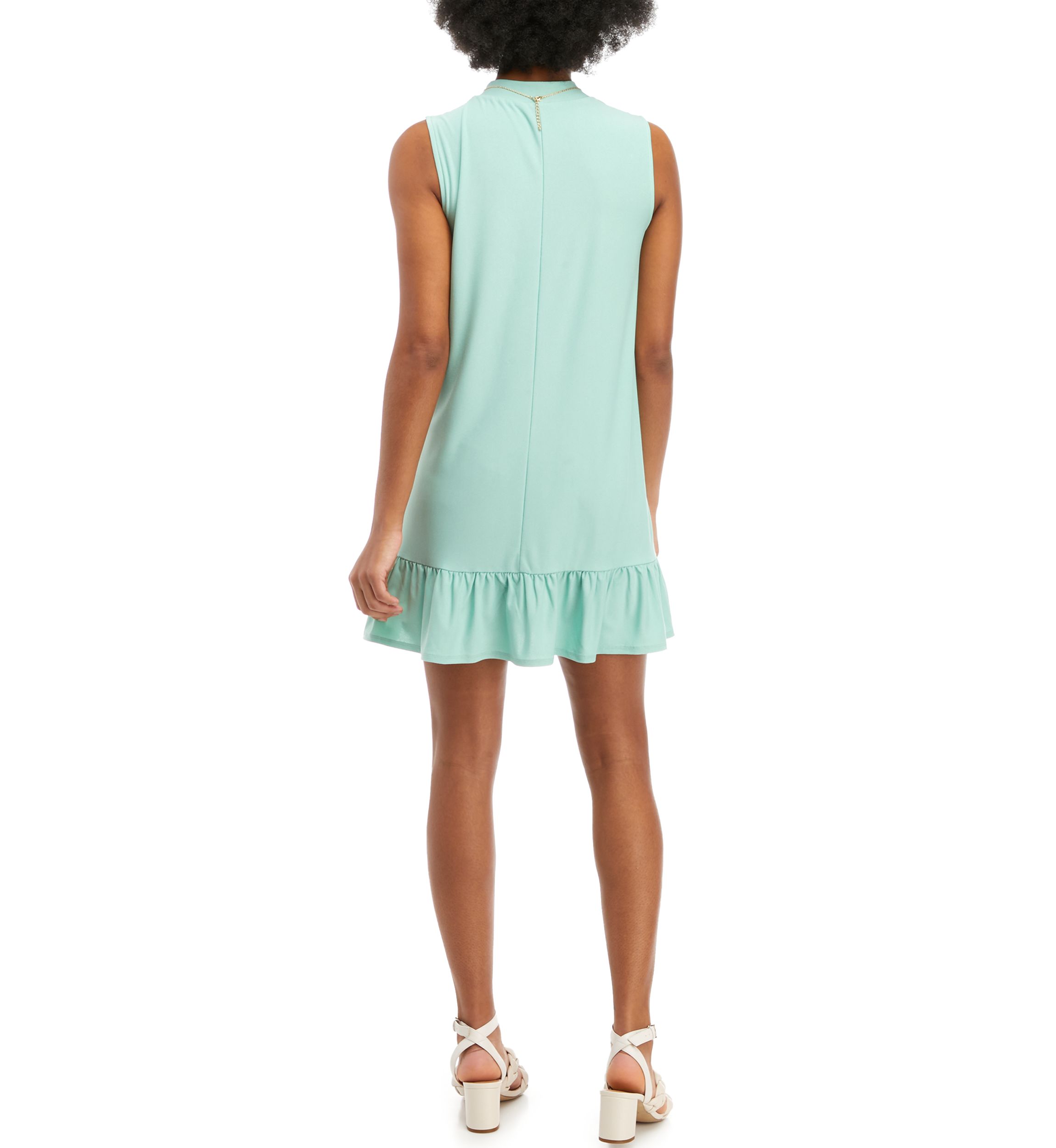 Juniors Sleeveless Dress with Necklace