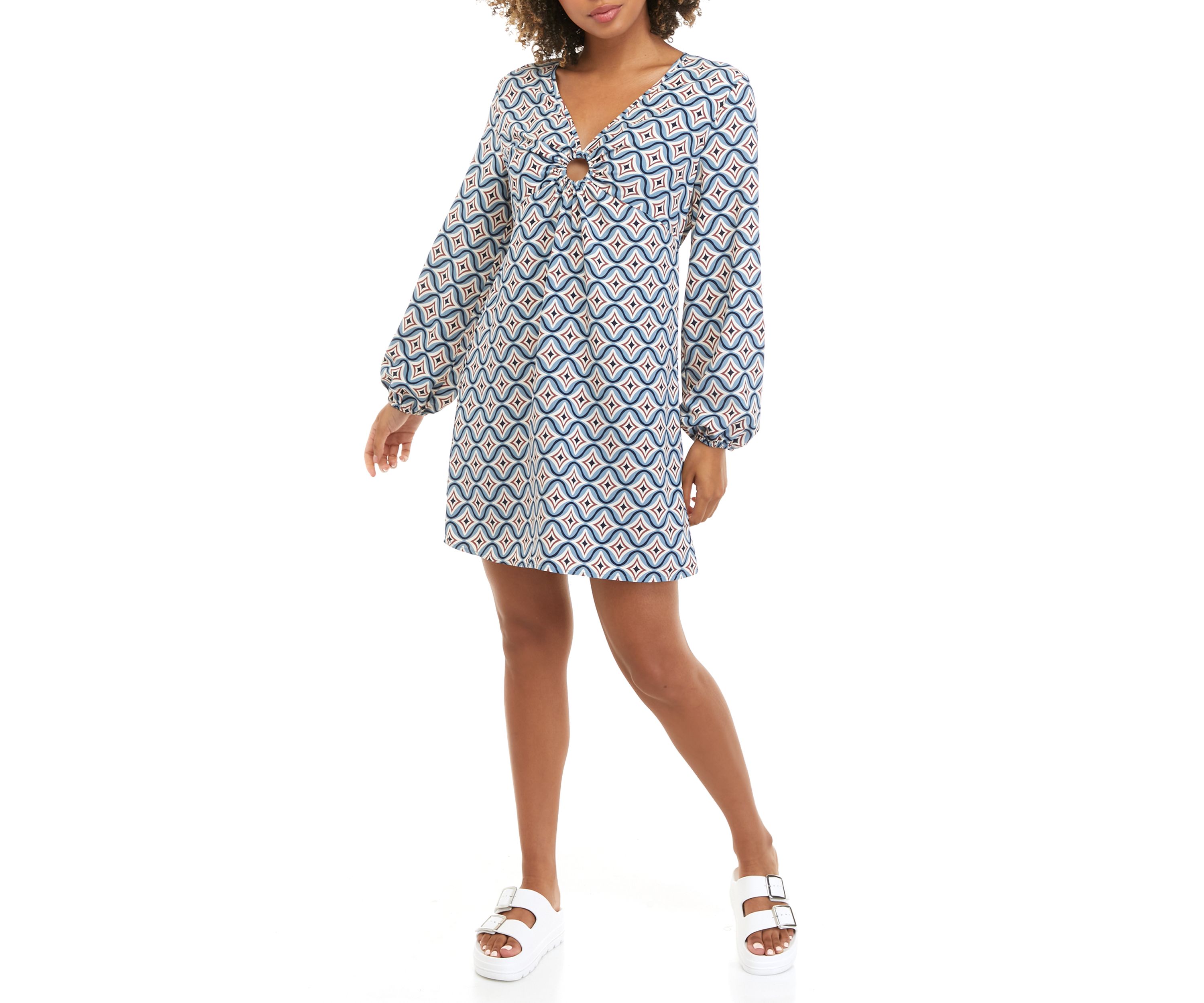 Juniors Long Sleeve O-Ring Dress 