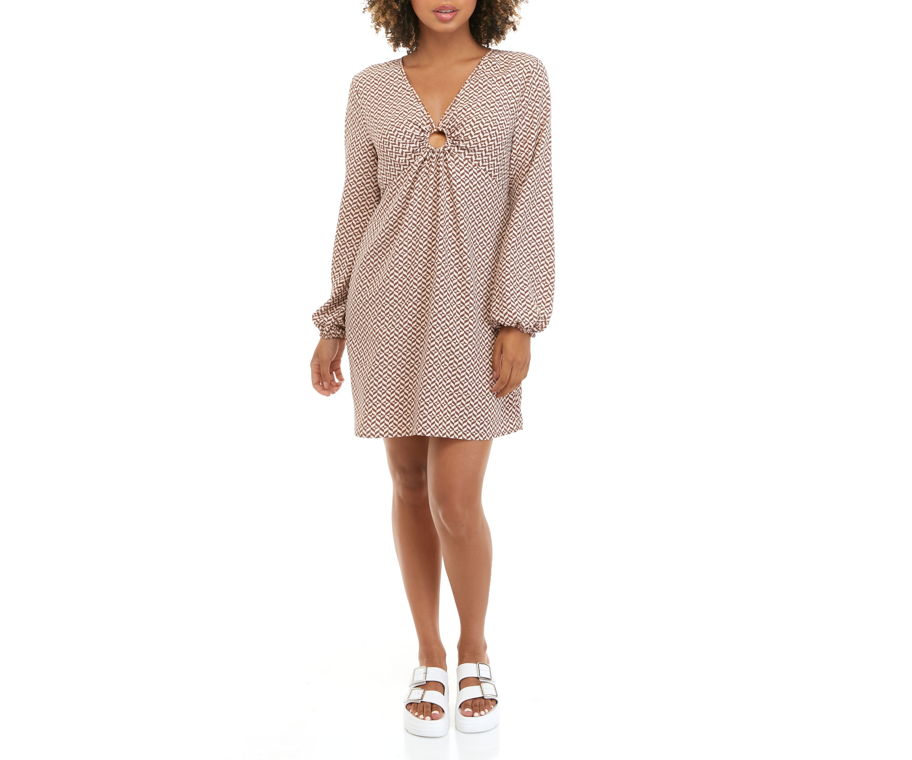 Juniors Long Sleeve O-Ring Dress 