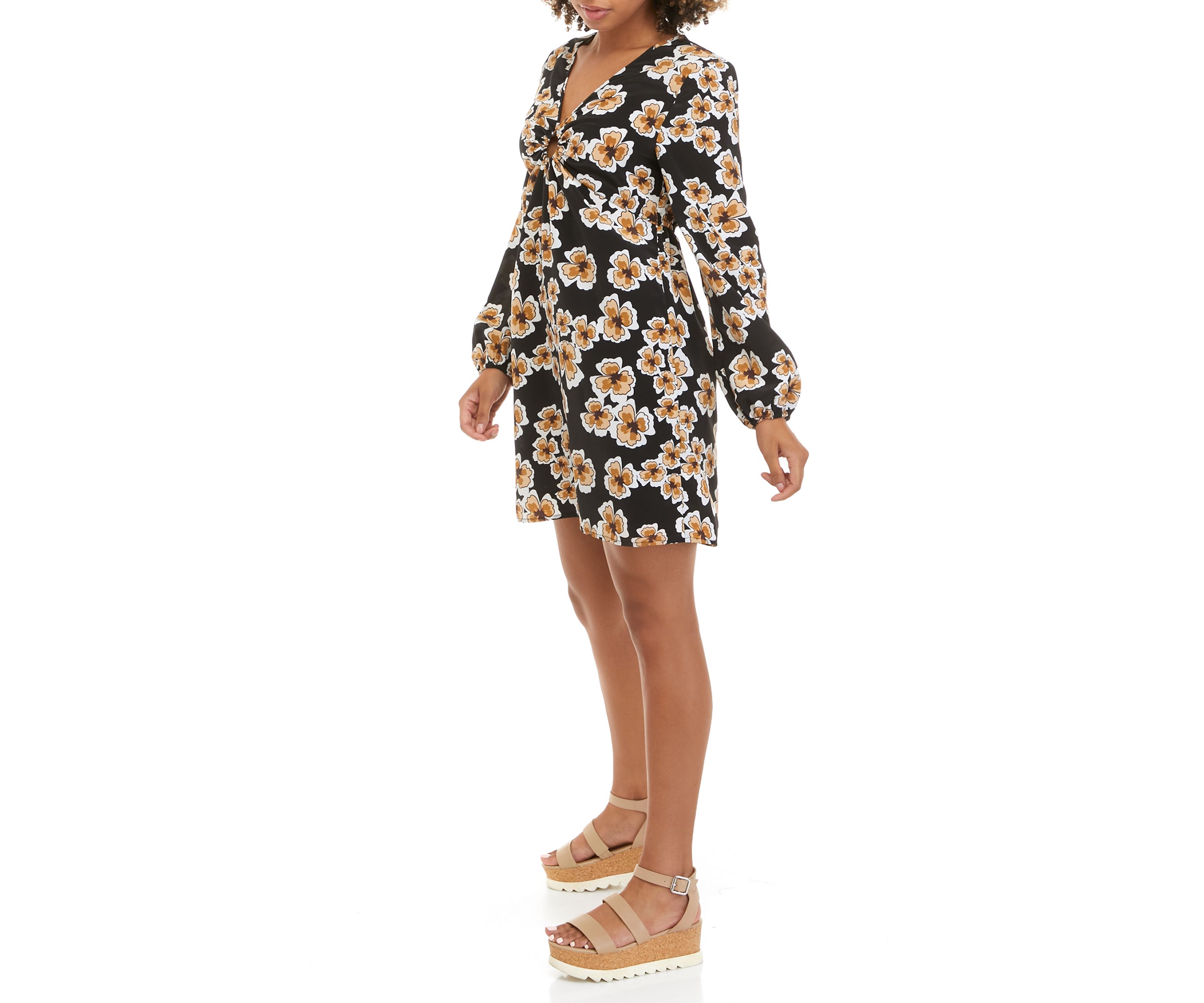 Juniors Long Sleeve O-Ring Dress