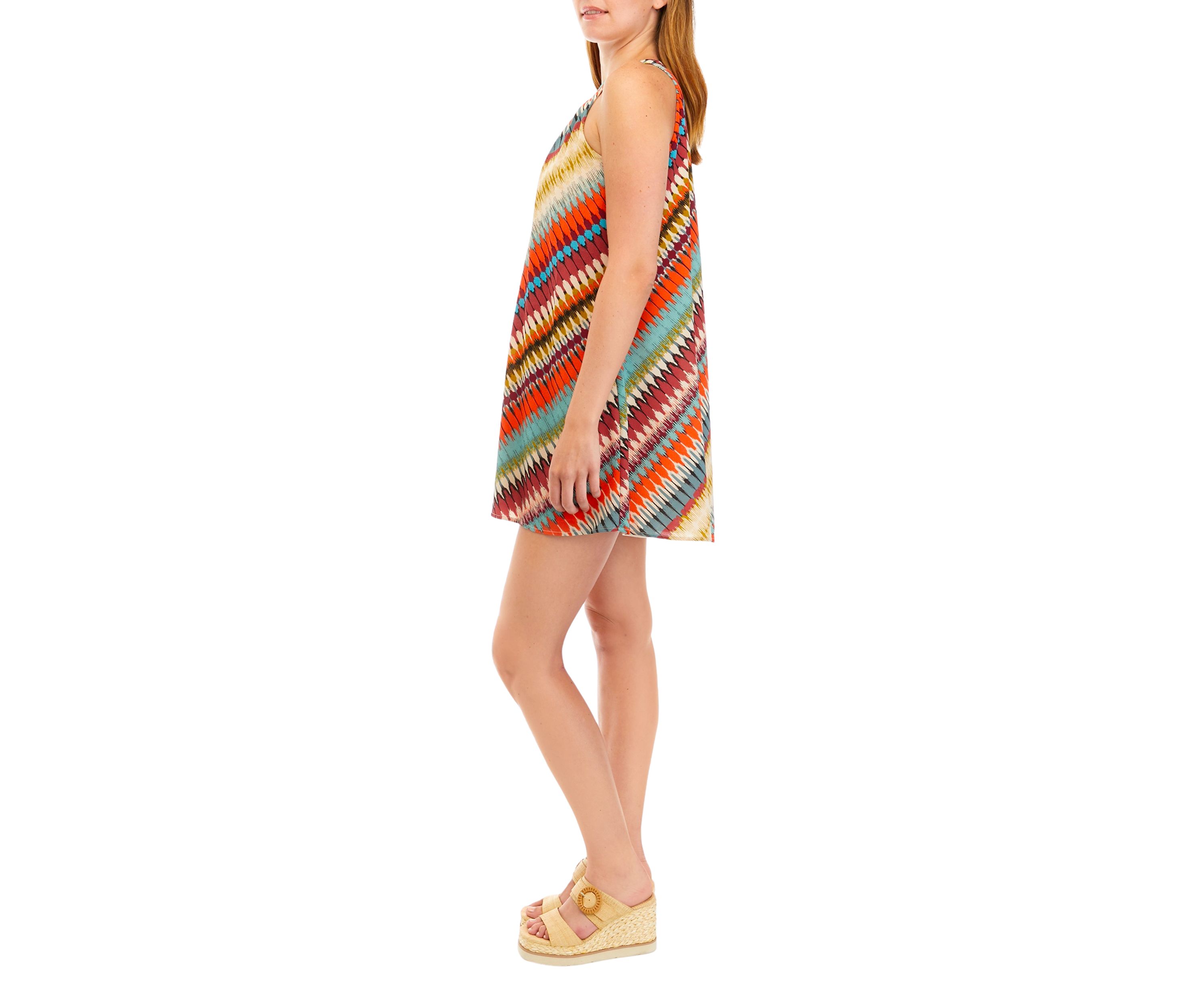 Juniors Sleeveless Keyhole Halter Dress