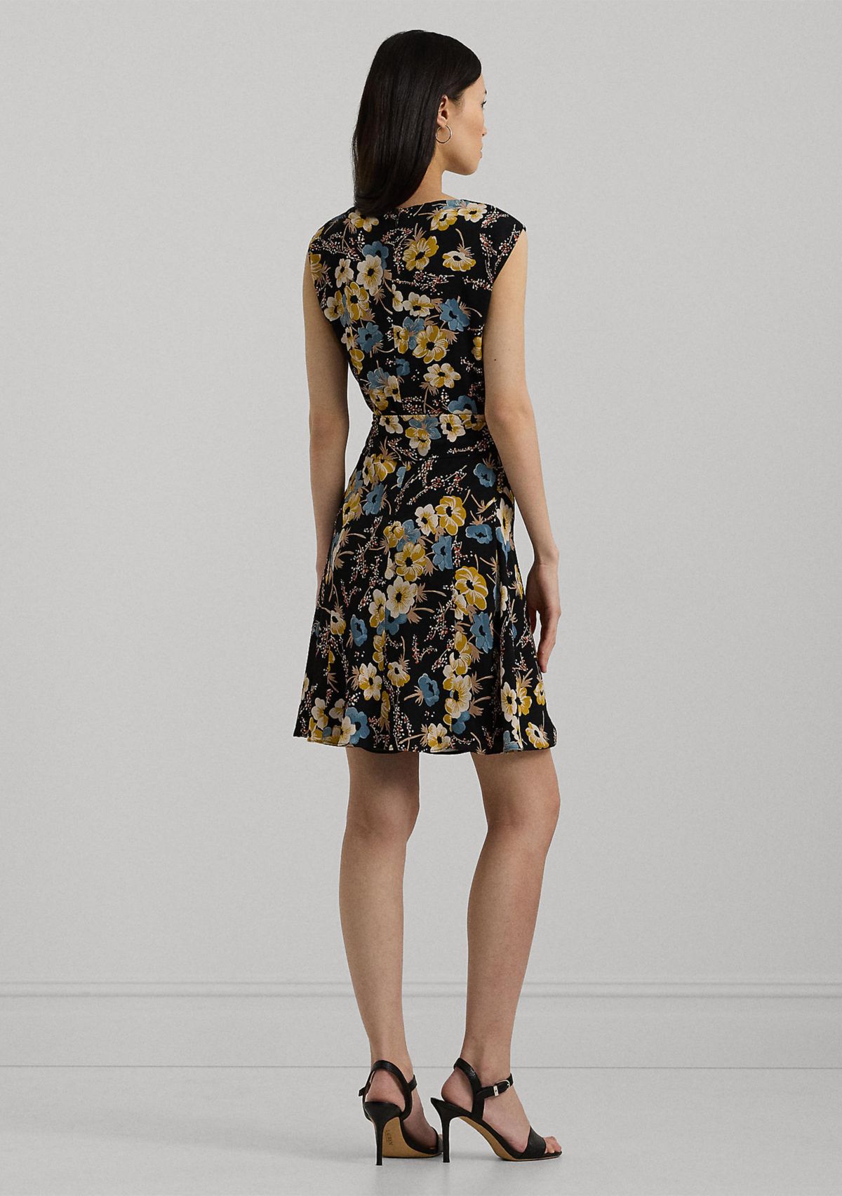 Womens Floral Bubble Crepe Cap-Sleeve Dress