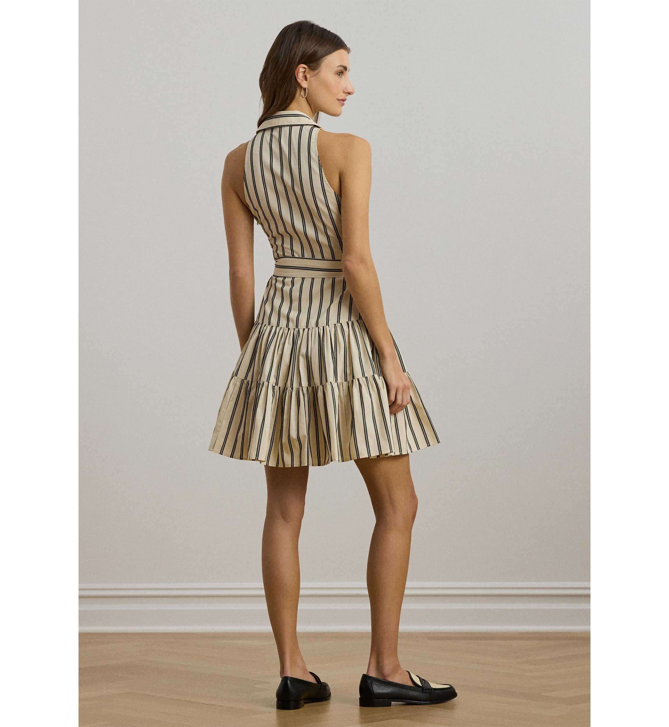 Womens Two-Tone Crepe Sleeveless Gown