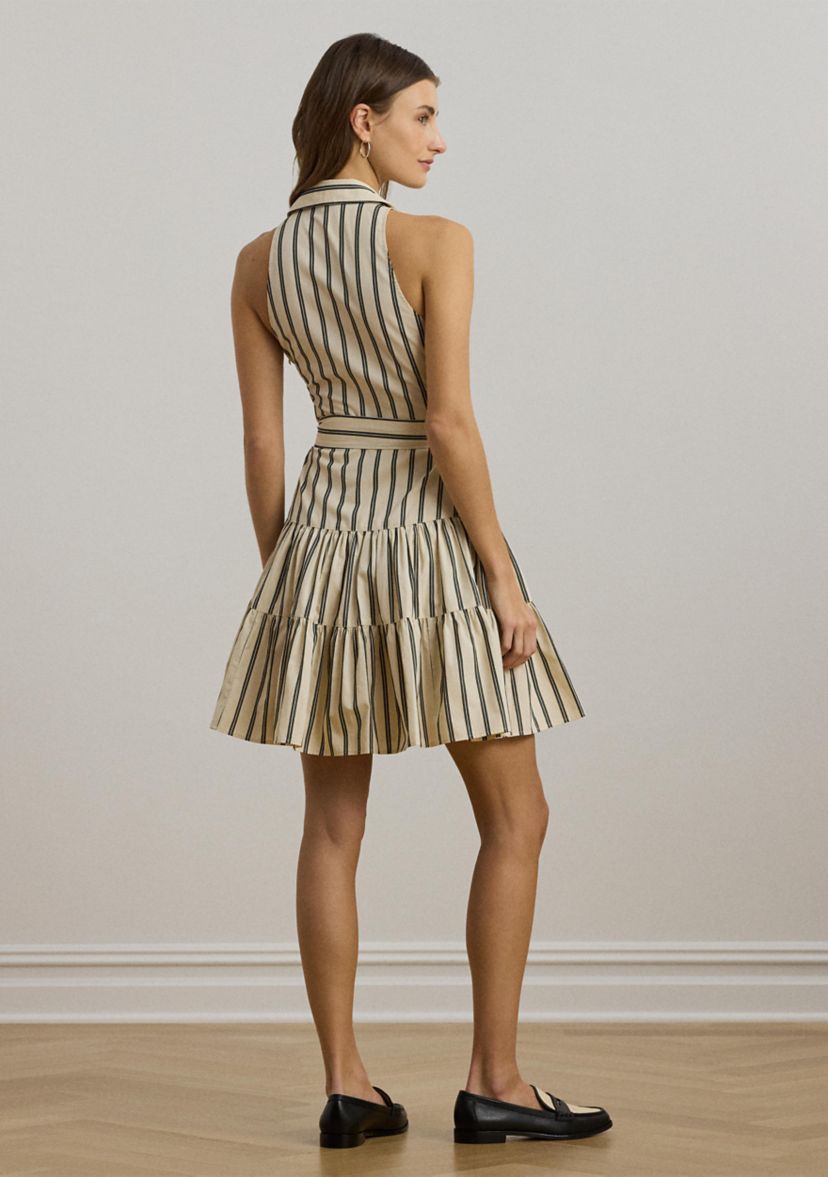Womens Two-Tone Crepe Sleeveless Gown