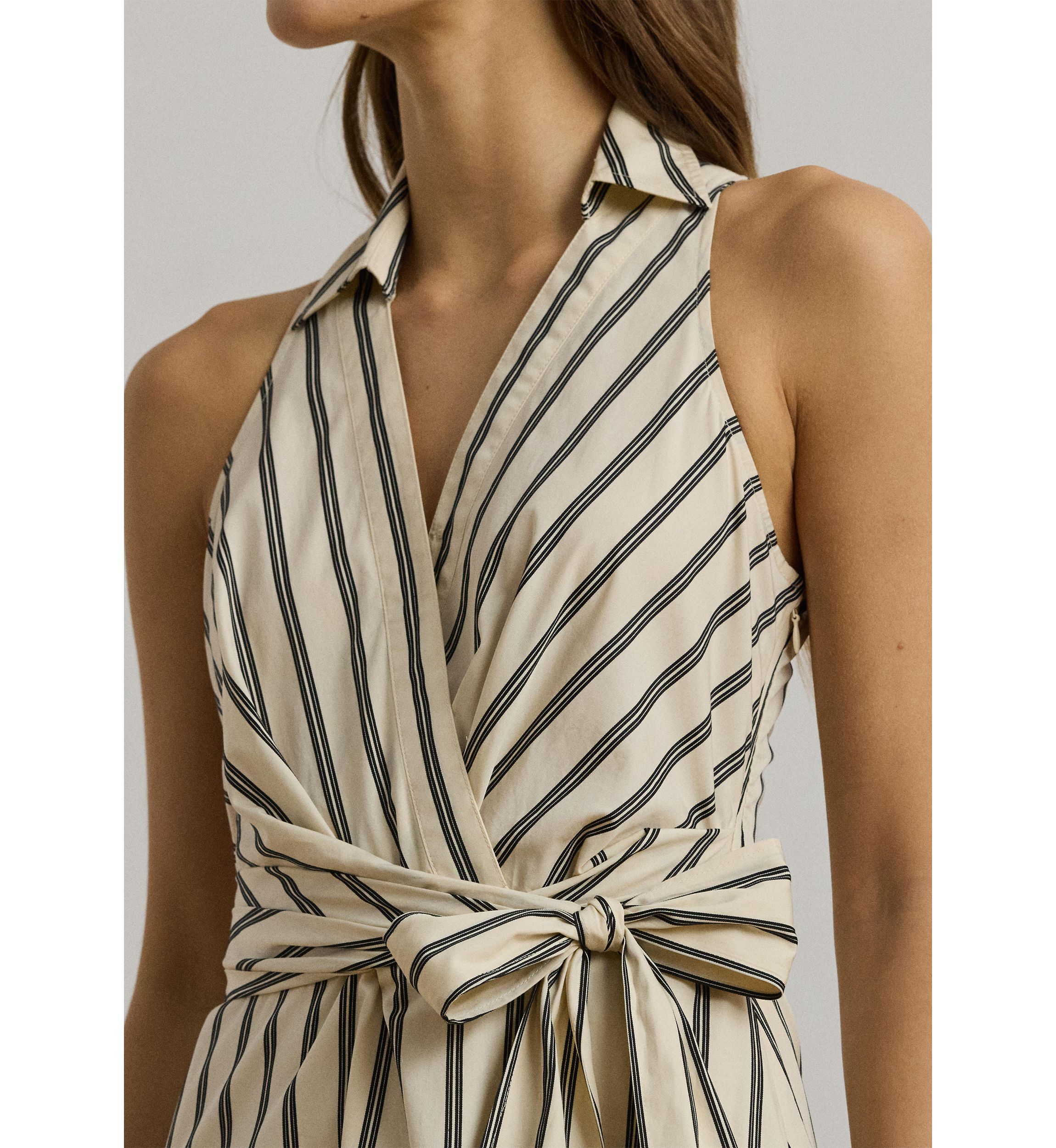 Womens Two-Tone Crepe Sleeveless Gown