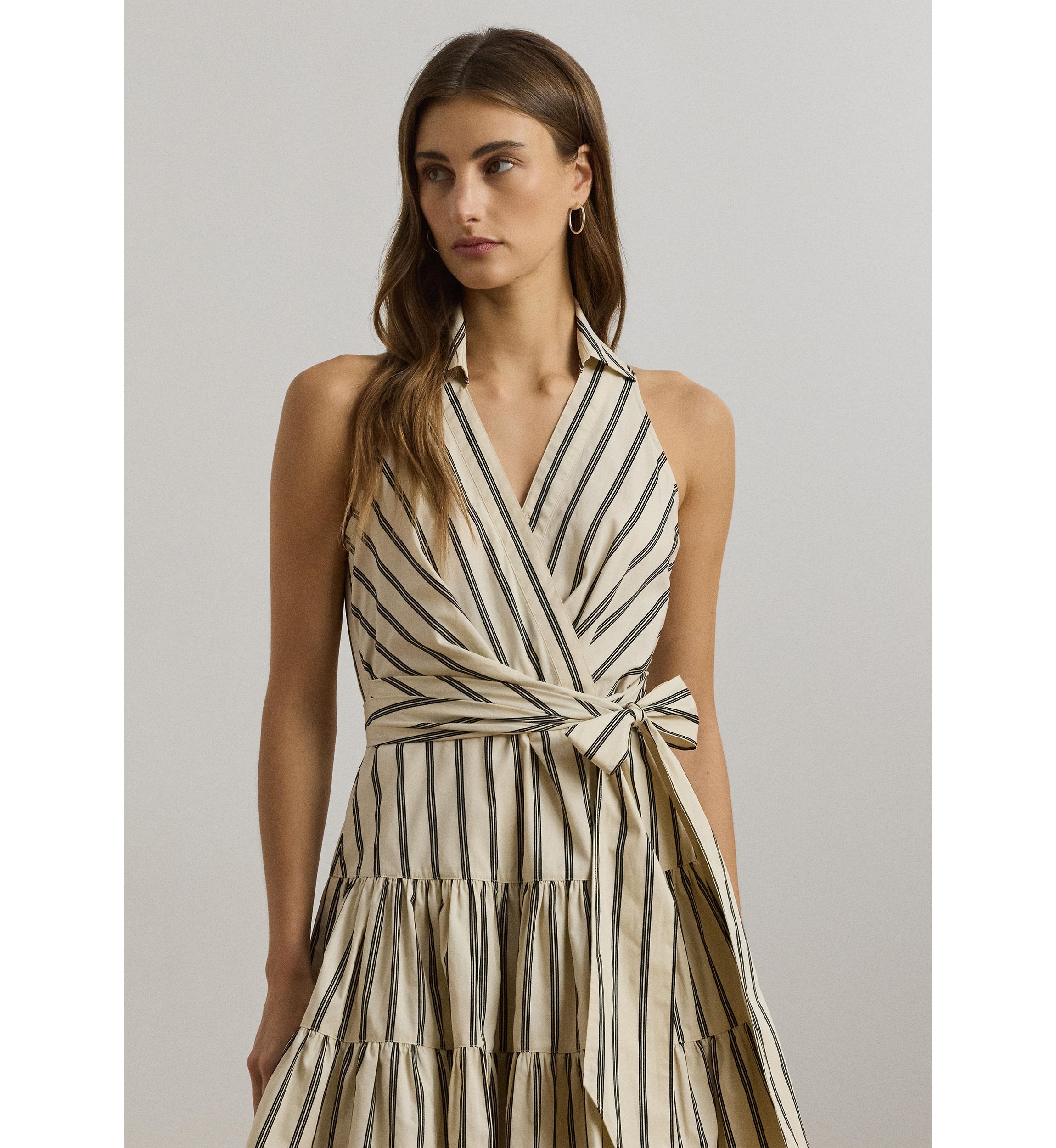 Womens Two-Tone Crepe Sleeveless Gown