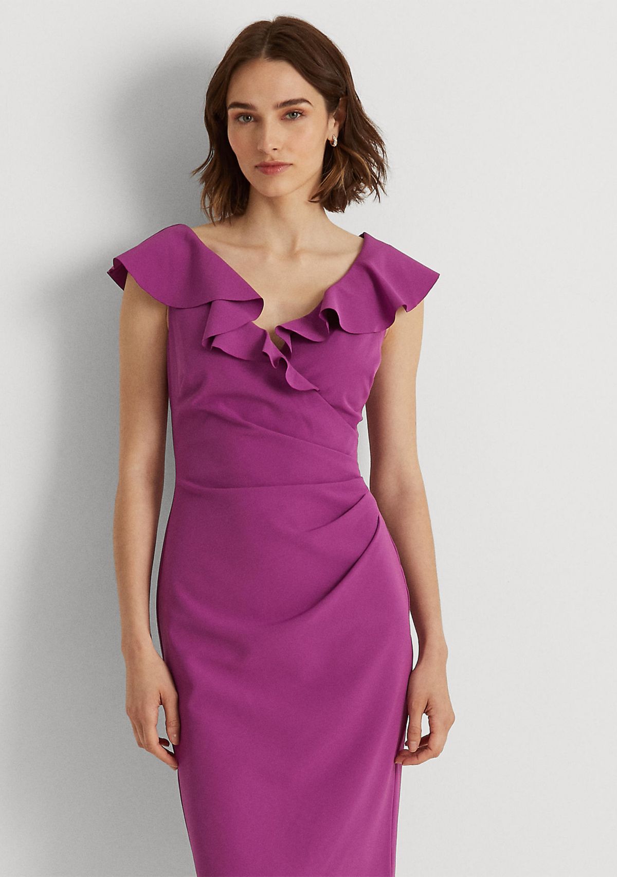 Crepe Sleeveless Cocktail Dress