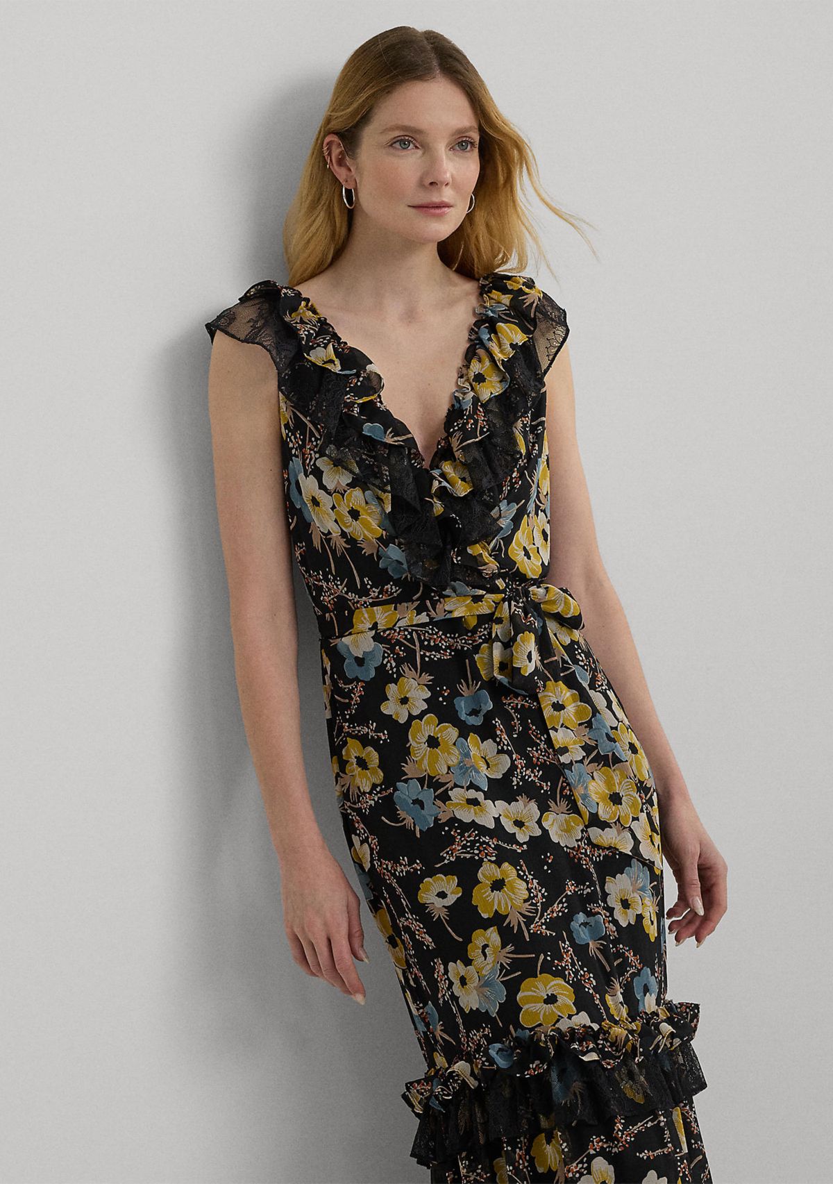 Womens Floral Ruffle-Trim Georgette Gown