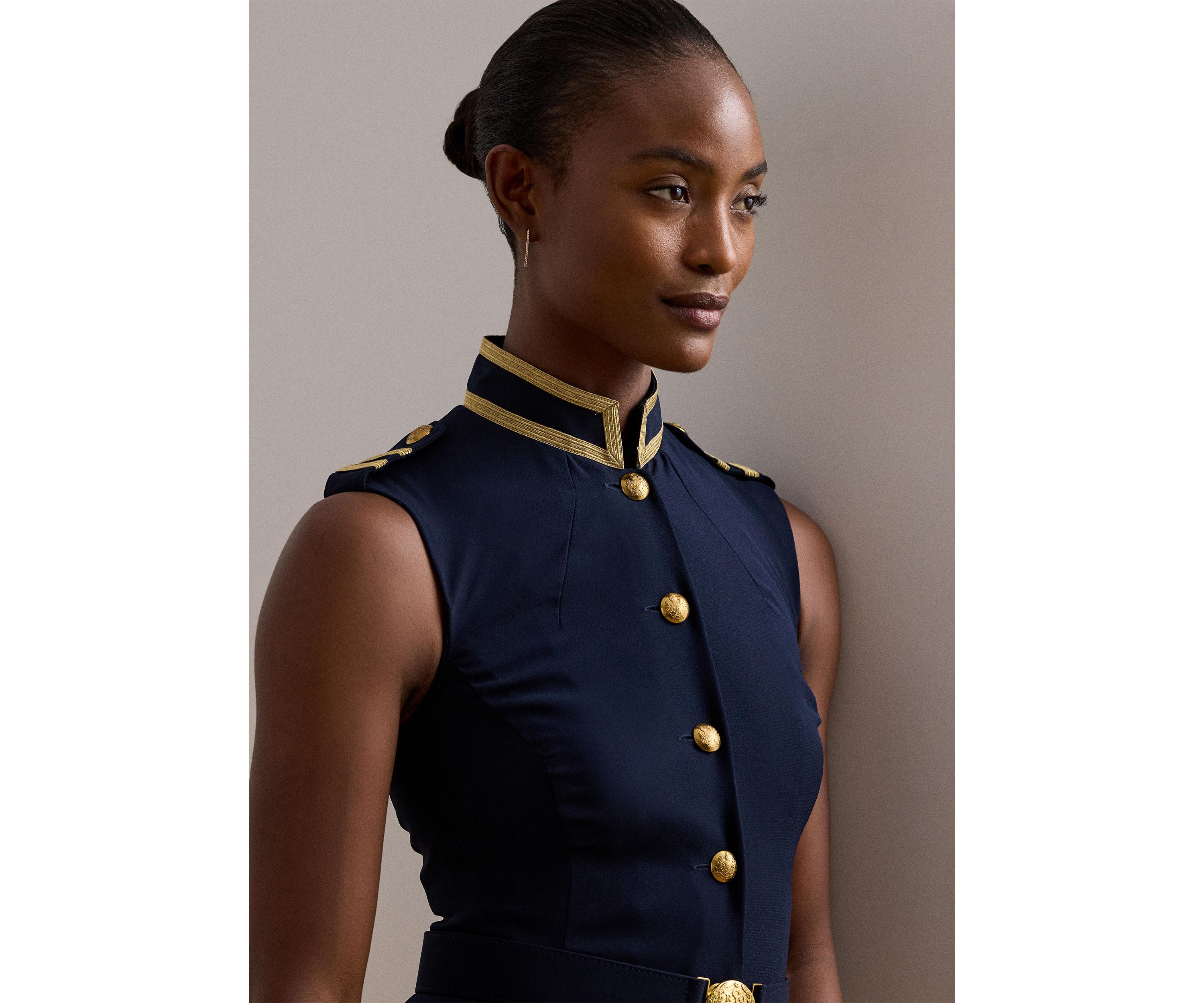 Womens Metallic-Trim Belted Georgette Gown